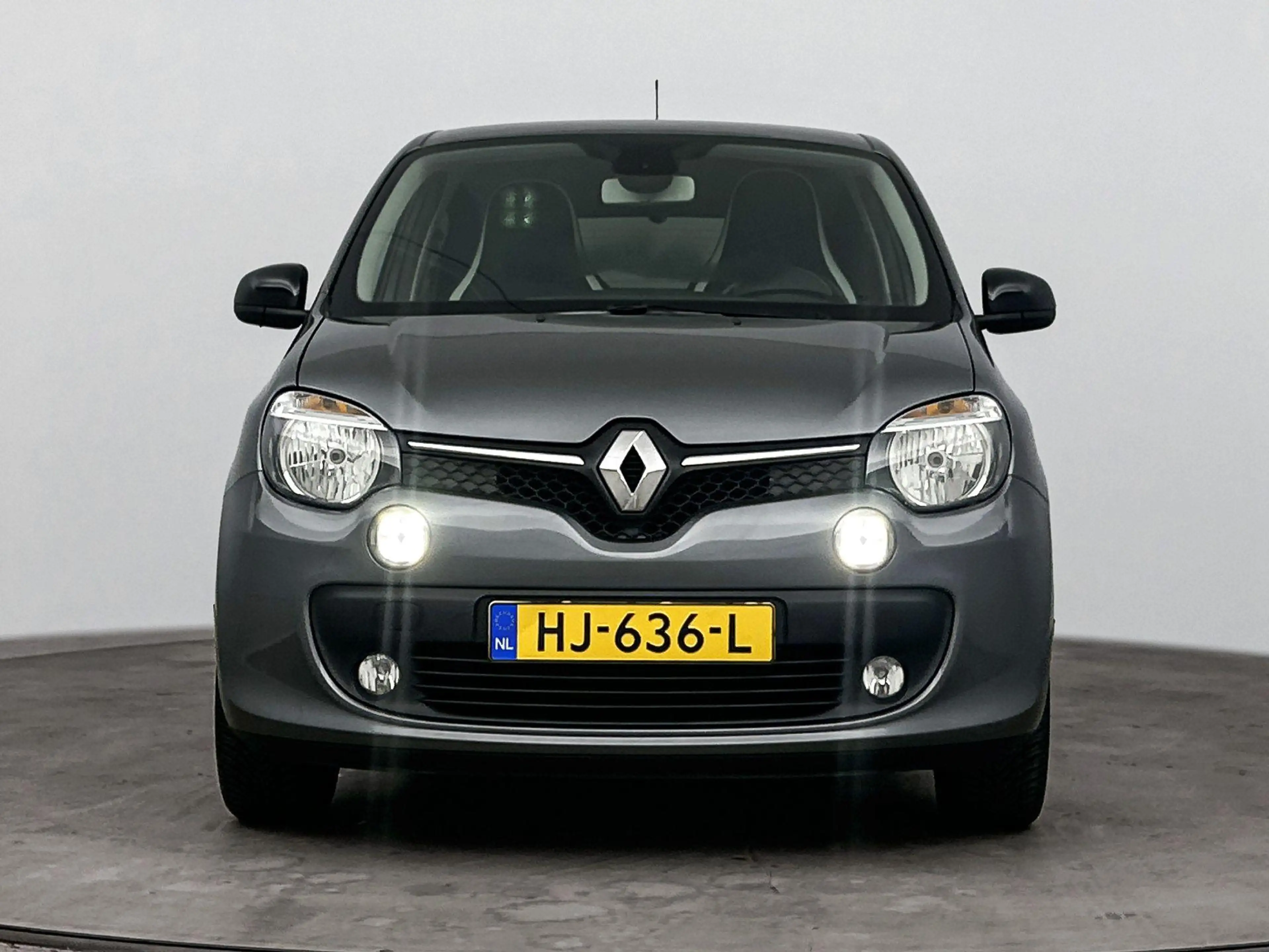 Renault Twingo 1.0 SCe SÉRIE SIGNATURE VIVA | CLIMA | CRUISE | EL — photo 4