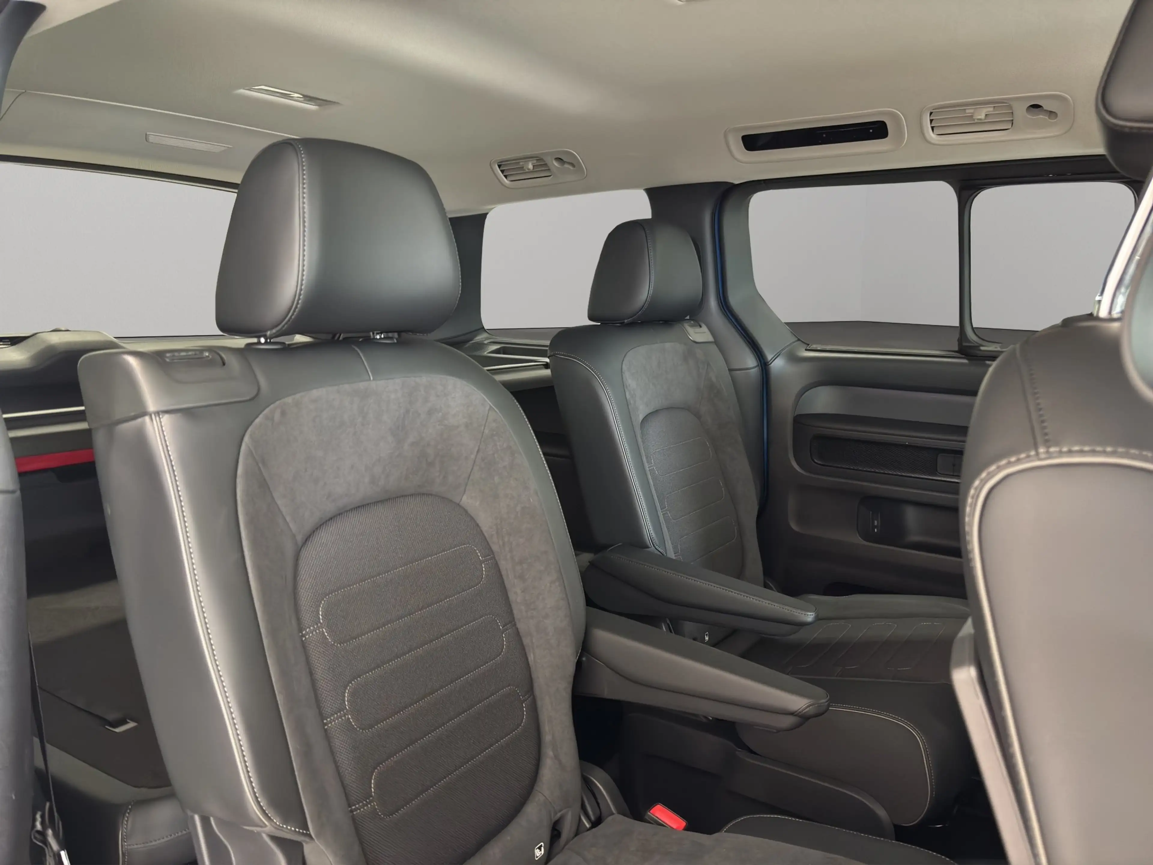 Volkswagen ID. Buzz Pro ENERGY (AHK/WR/Infotainment) 79 kWh 1-Gang-Aut — photo 7