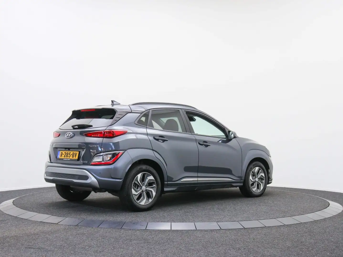 Hyundai KONA 1.6 GDI HEV Fashion Automaat | Navigatie | Hybride Grigio - 2