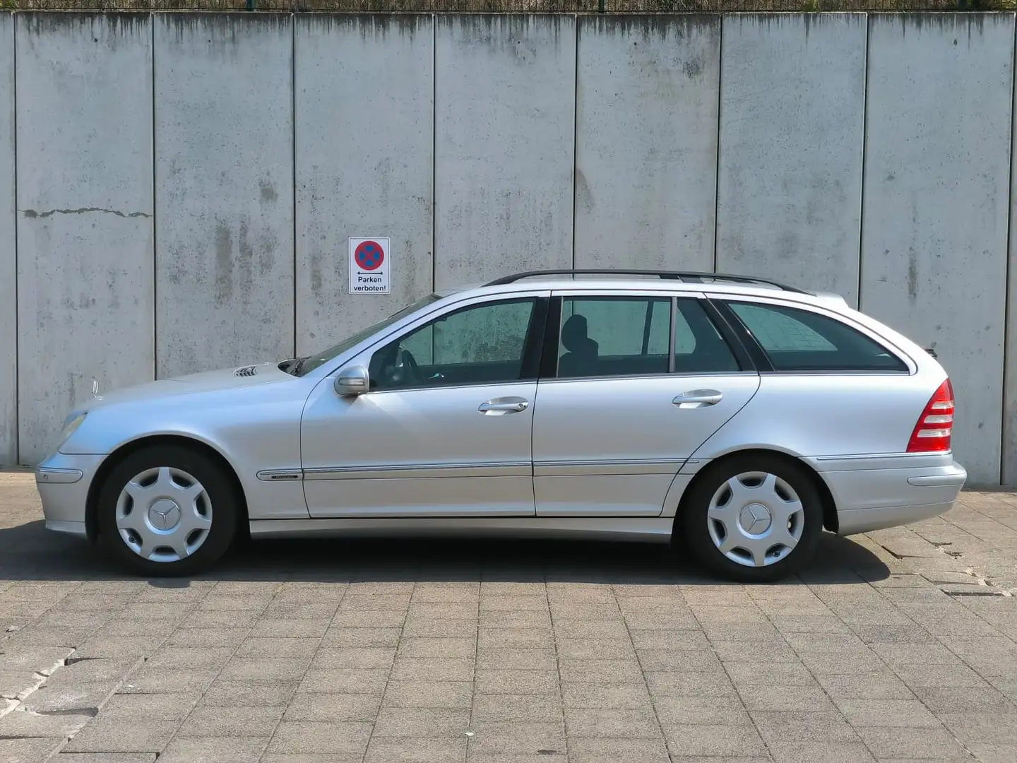 Mercedes-Benz C 200 Elegance Automatik Comand Xenon Multikontur Silber - 1