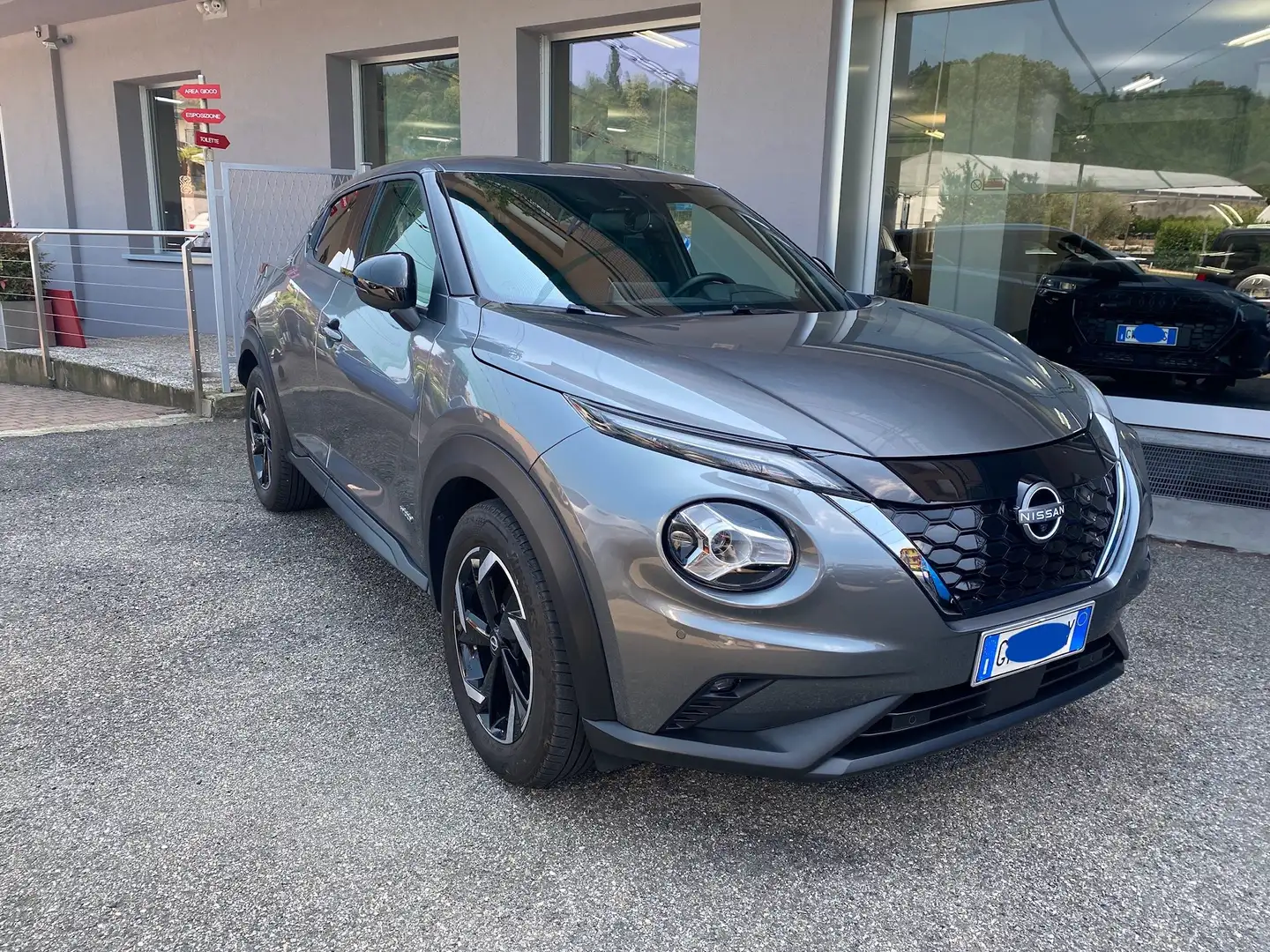 Nissan Juke 1.6 Hybrid N-Connecta Gris - 1