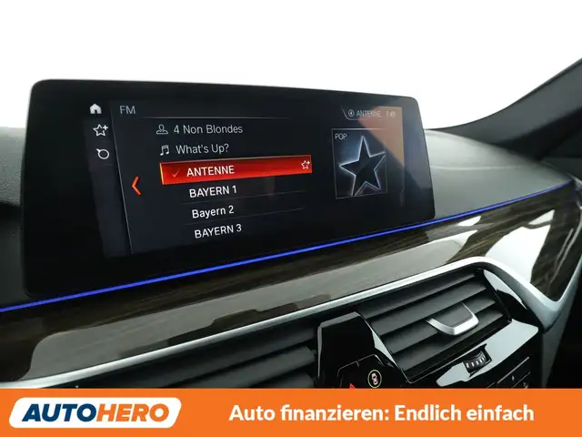 BMW 5 Series view 21