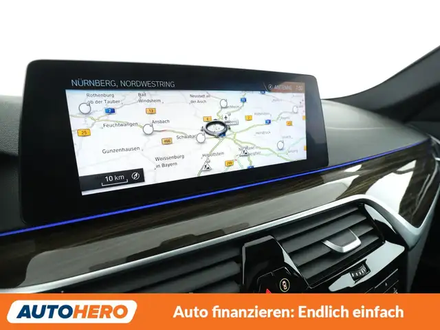 BMW 5 Series view 22
