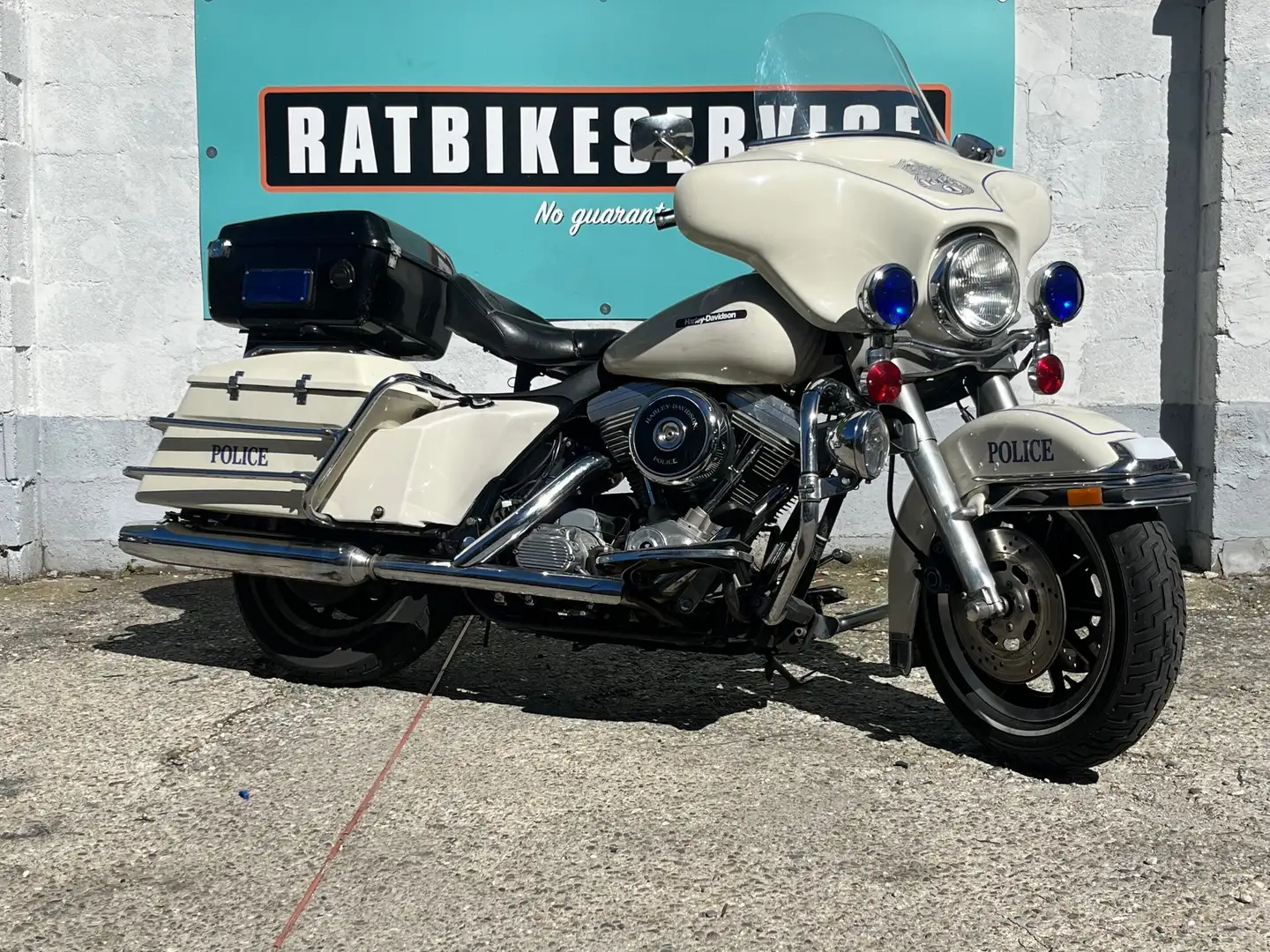 Harley-Davidson Electra Glide POLICE FLHTP 1340 Evolution Blanco - 2