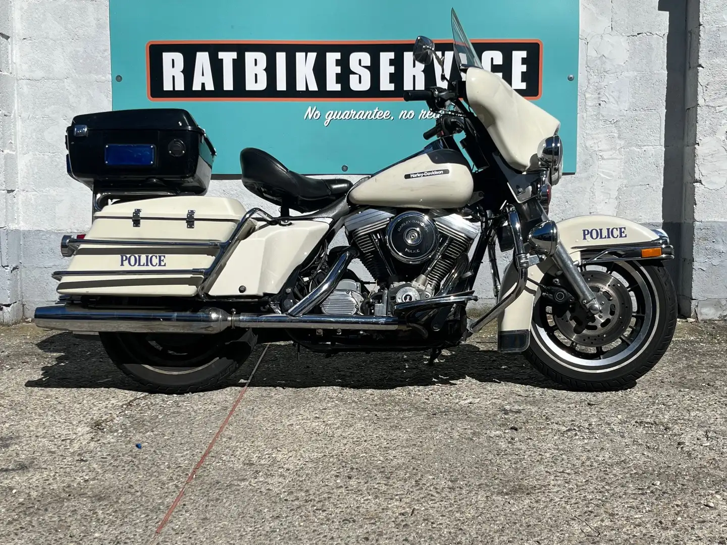 Harley-Davidson Electra Glide POLICE FLHTP 1340 Evolution Blanco - 1