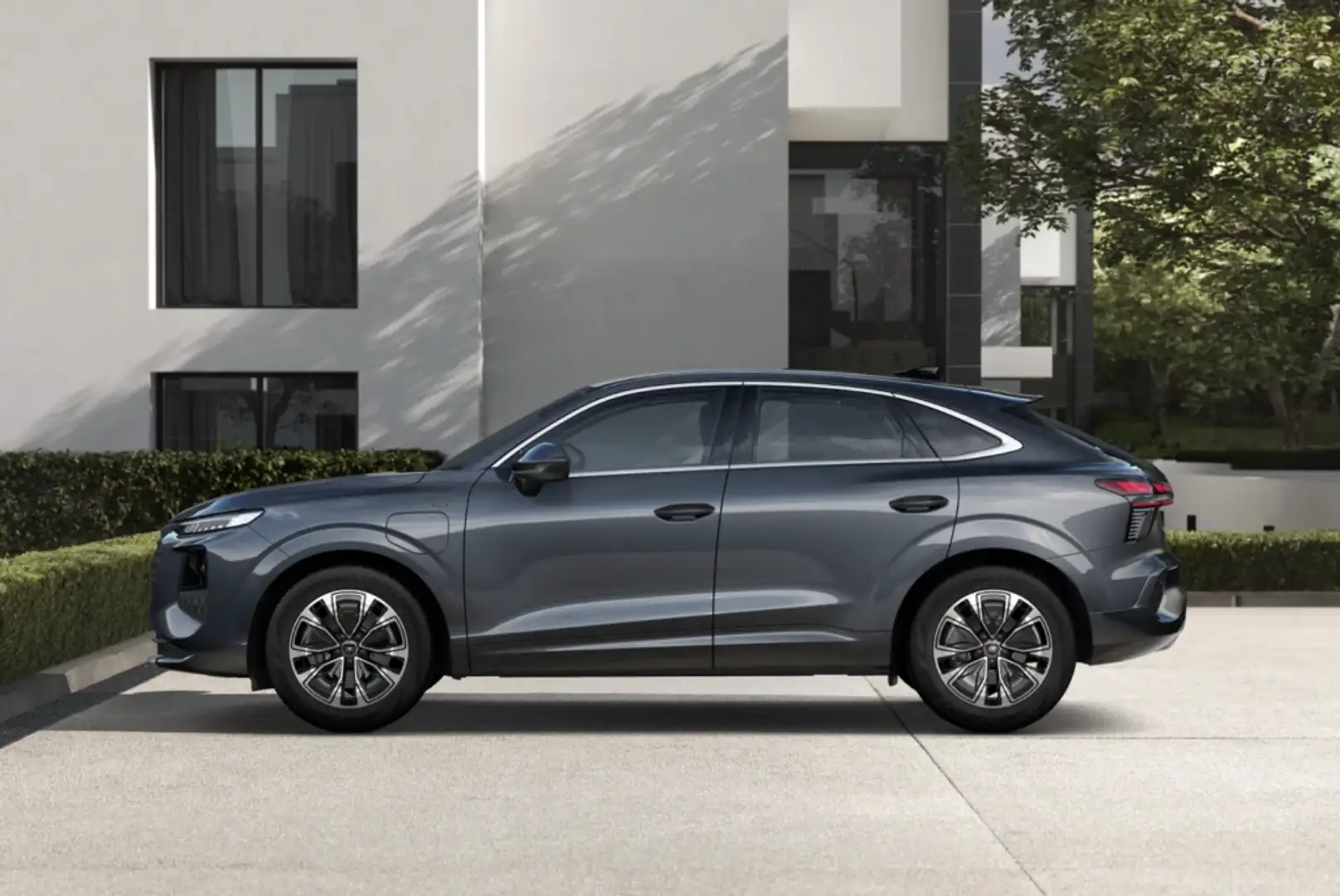 Audi Q3 Sportback e-hybrid Advanced S tronic 200kW Gris - 2