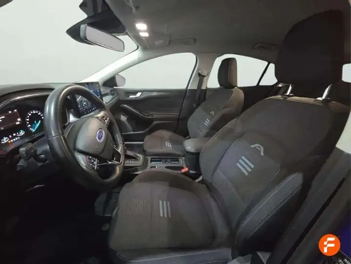 Ford Focus 2023, foto 12