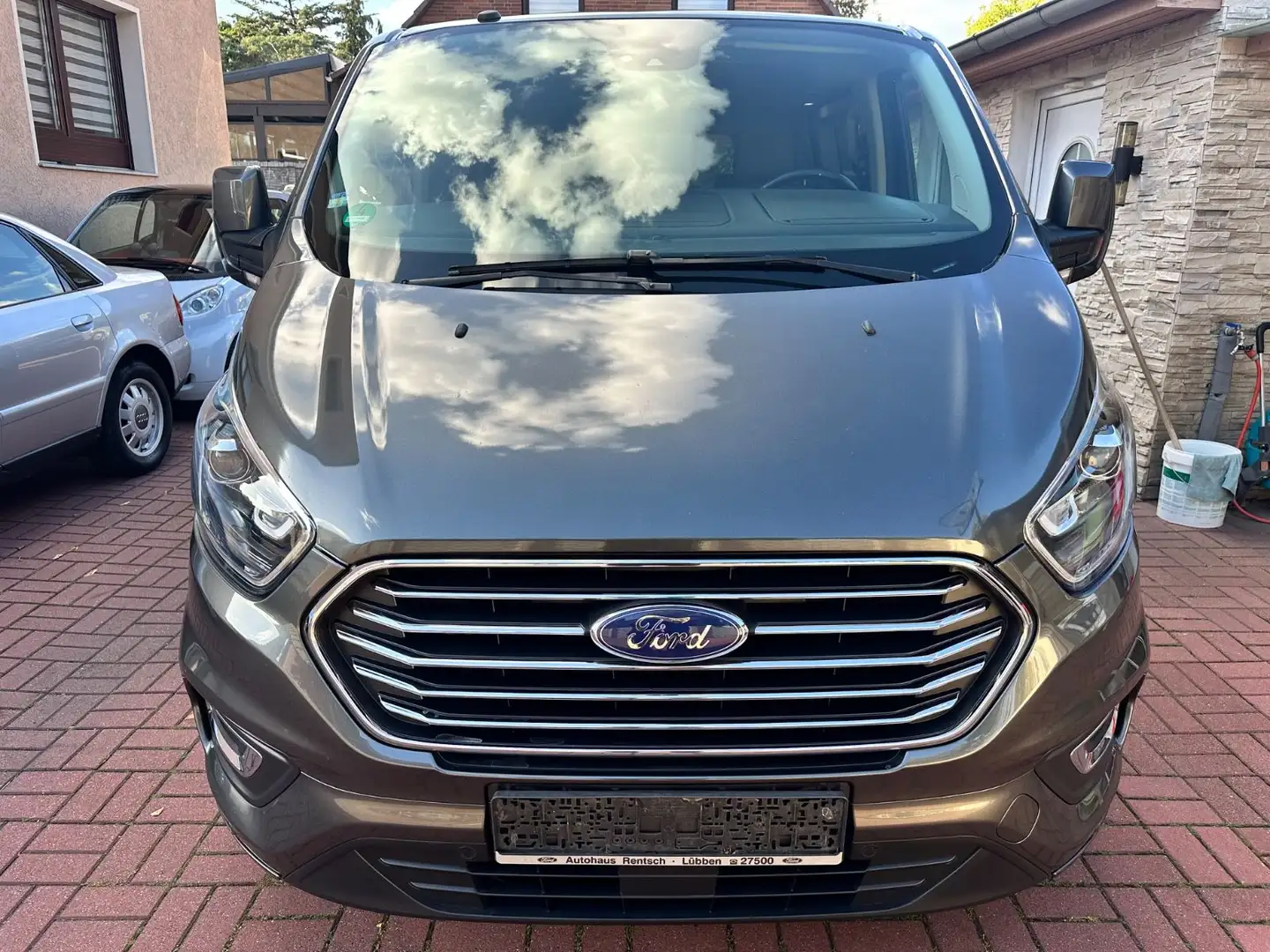 Ford Transit Custom 2.0 TDCI TITANIUM X VOLL+LANG Grau - 2