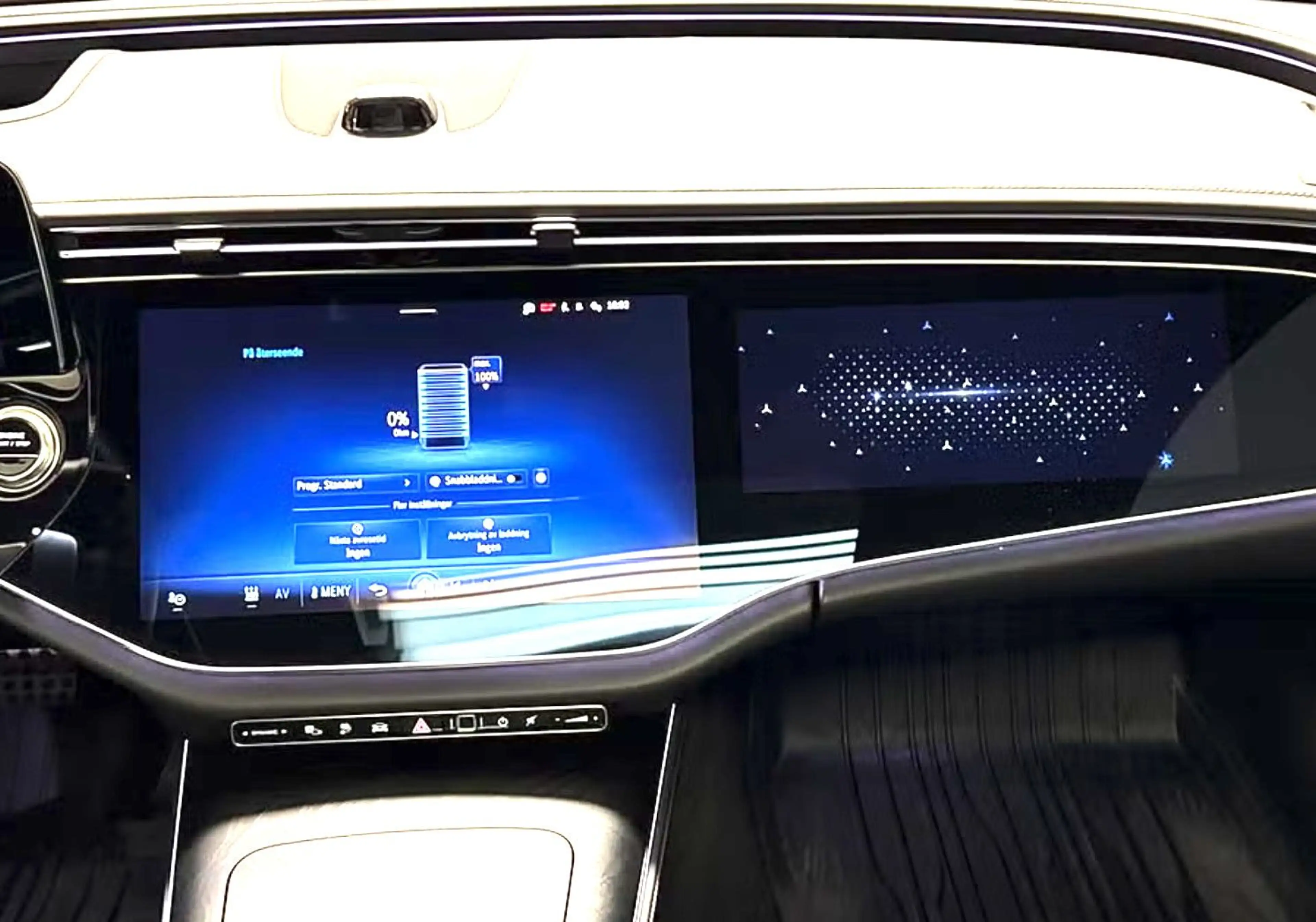 Mercedes-Benz E 400 e Lim 4M AMG HUD-20"-Pano-Superscreen-360° — photo 13