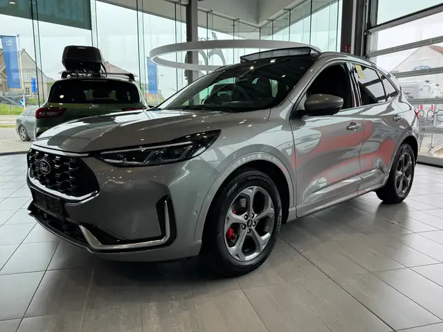 Ford Kuga FHEV ST-Line X