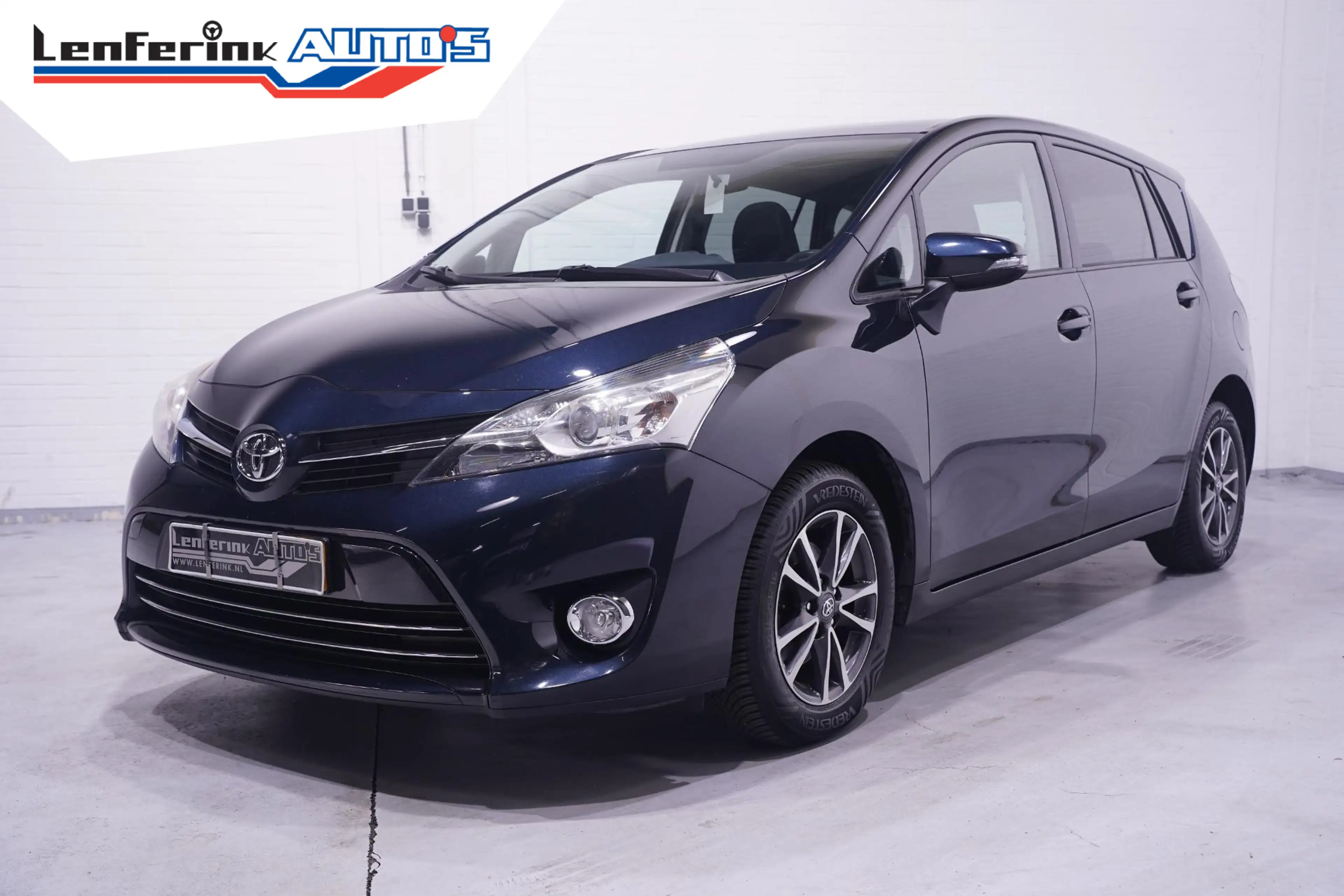 Toyota Verso 1.6 VVT-i Business Camera private-glas trekhaak 16