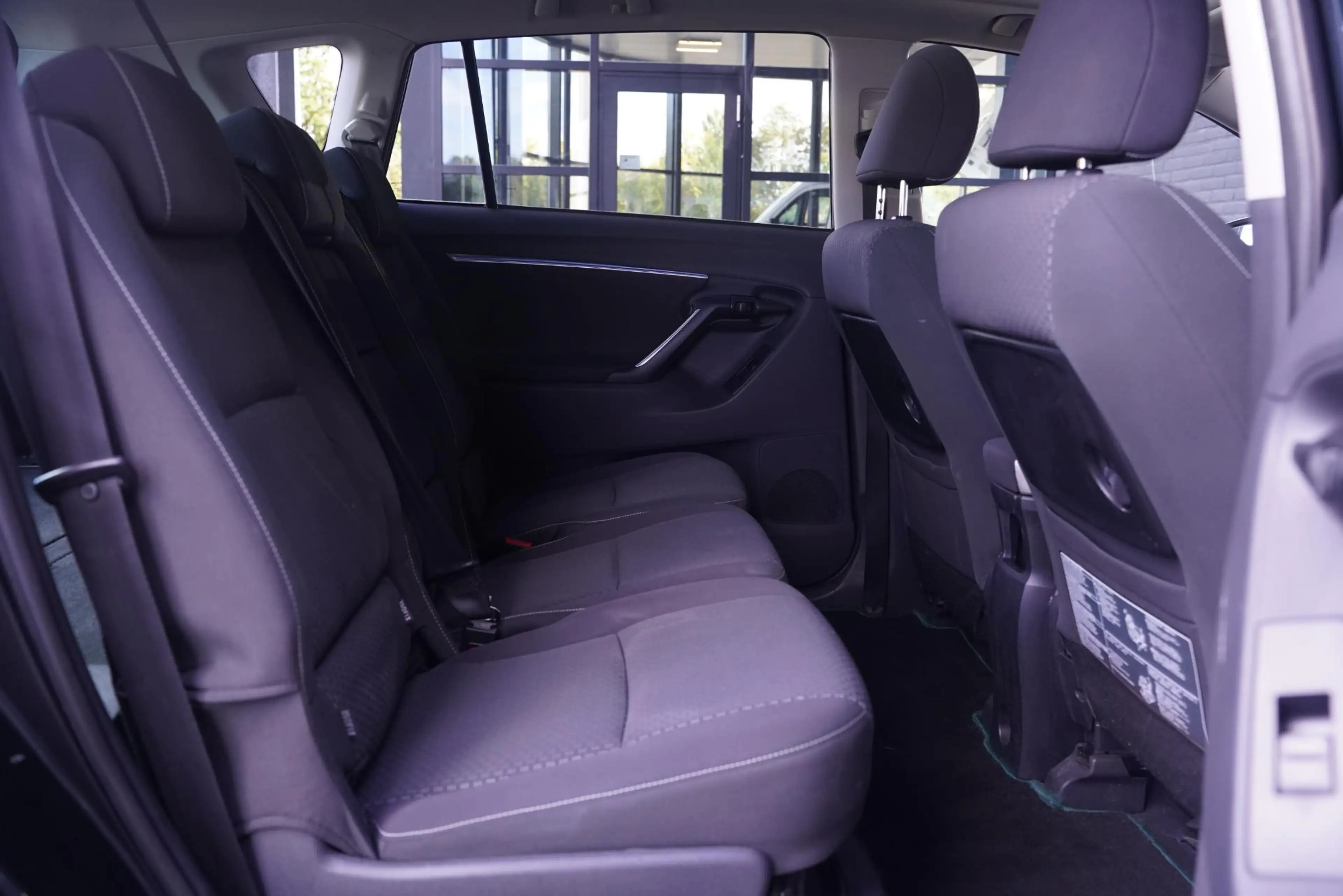 Toyota Verso 1.6 VVT-i Business Camera private-glas trekhaak 16 — photo 37