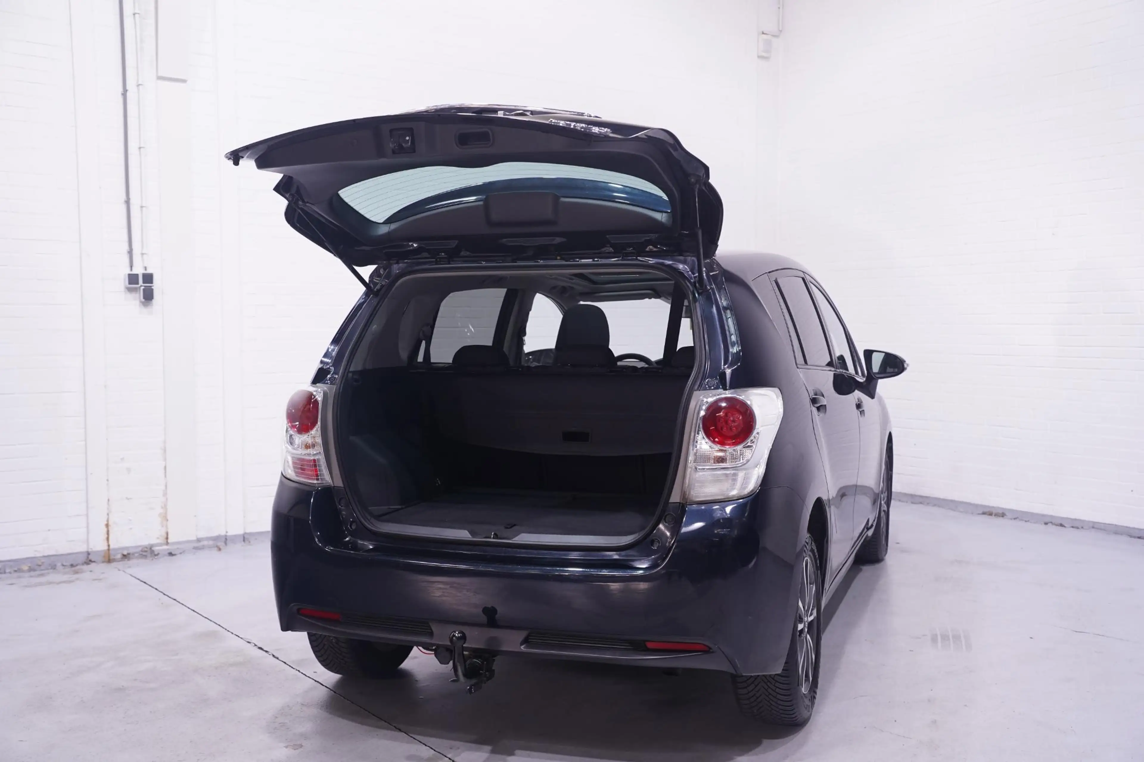 Toyota Verso 1.6 VVT-i Business Camera private-glas trekhaak 16 — photo 15