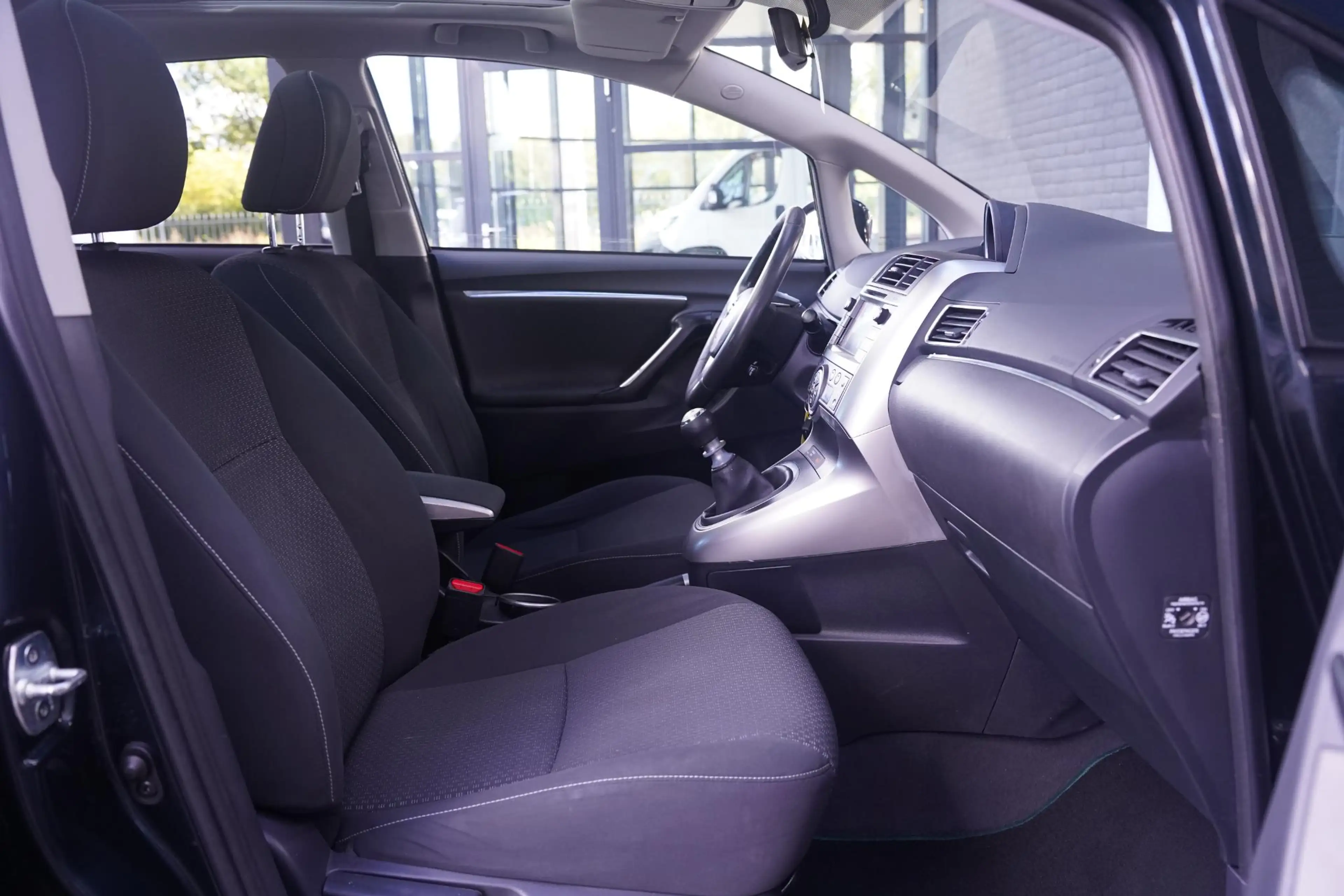 Toyota Verso 1.6 VVT-i Business Camera private-glas trekhaak 16 — photo 39