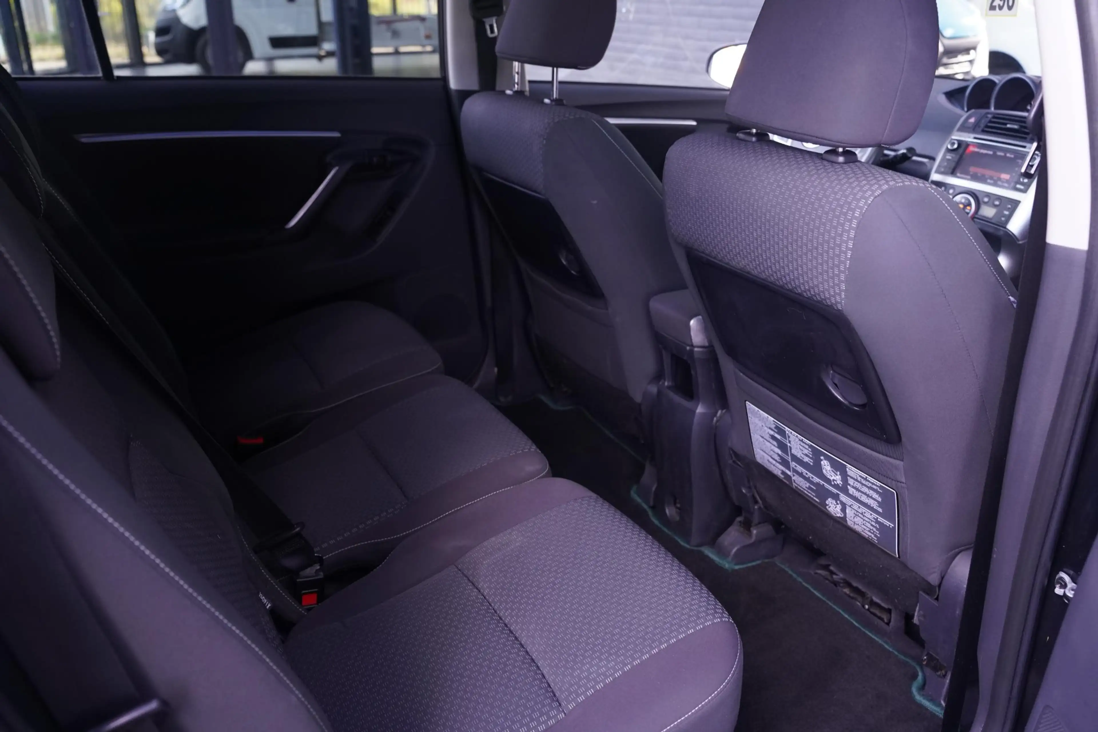 Toyota Verso 1.6 VVT-i Business Camera private-glas trekhaak 16 — photo 38