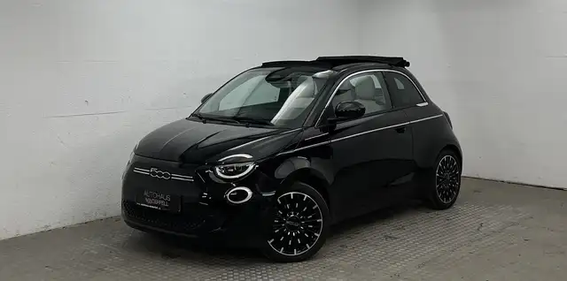 Fiat 500e Cabrio La Prima by Bocelli KAMERA+JBL+ACC+