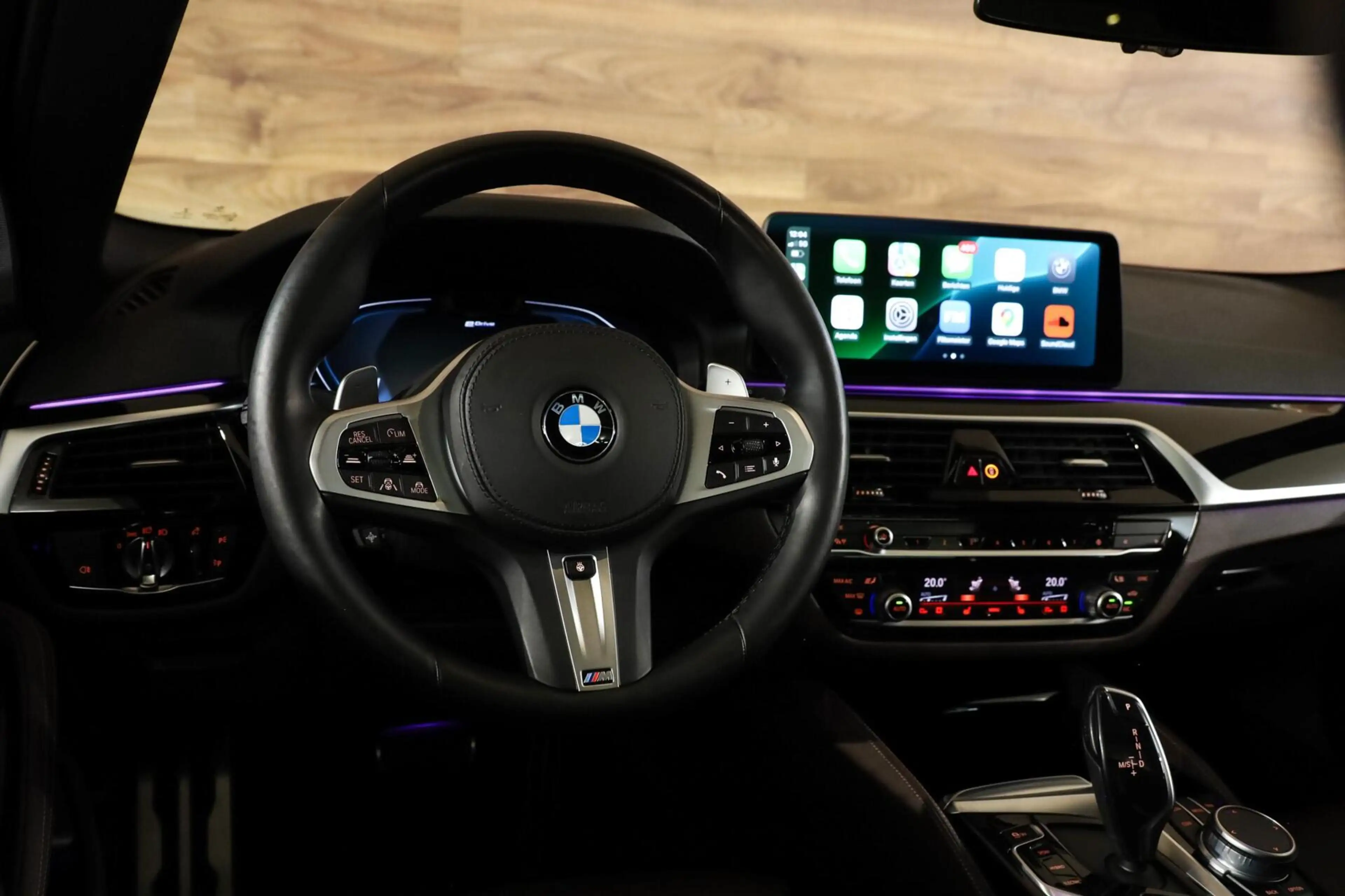 BMW 530 5-serie Touring 530e Business Edition Plus — photo 26