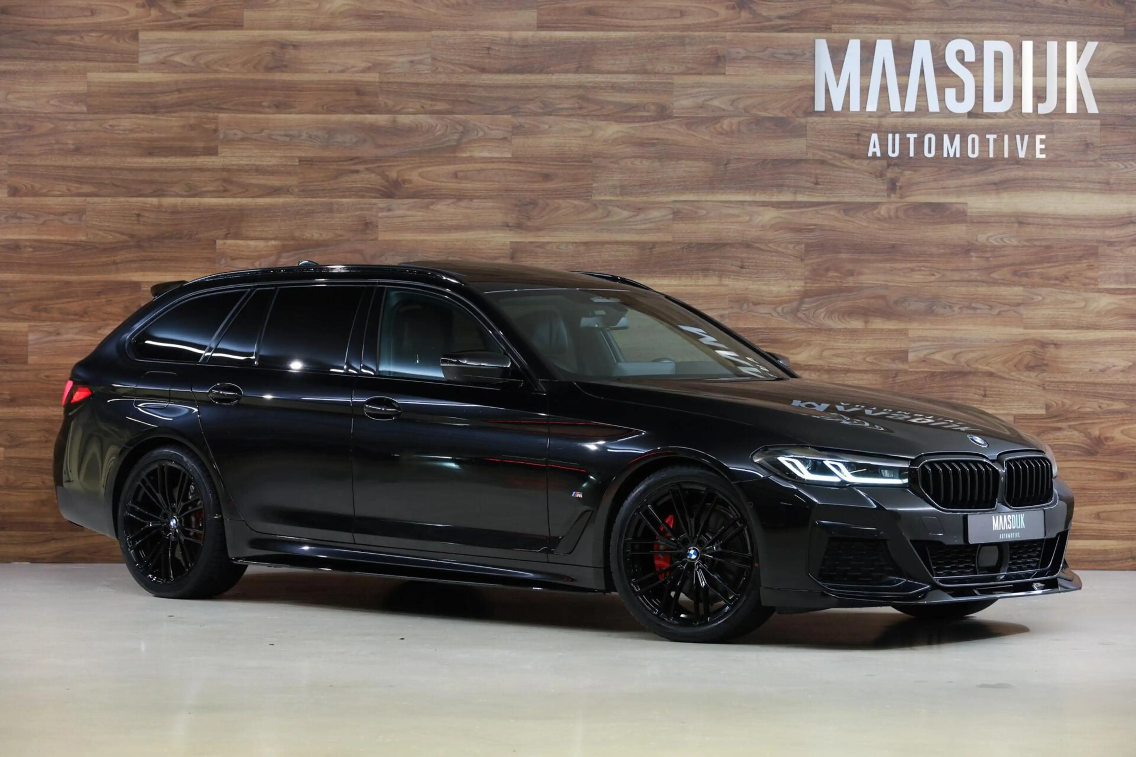 BMW 530 5-serie Touring 530e Business Edition Plus — photo 5