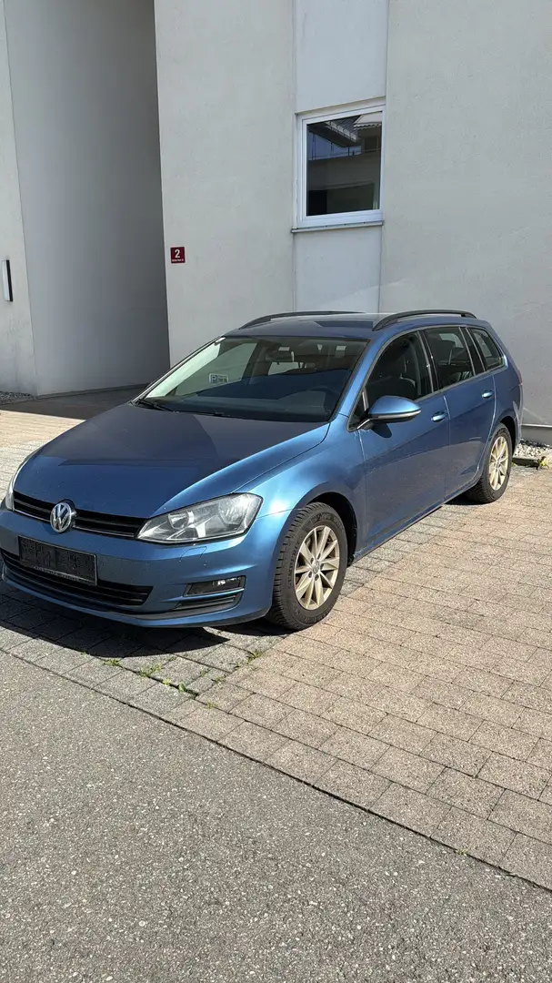 Volkswagen Golf Comfortline 1,6 BMT TDI DPF Blau - 1