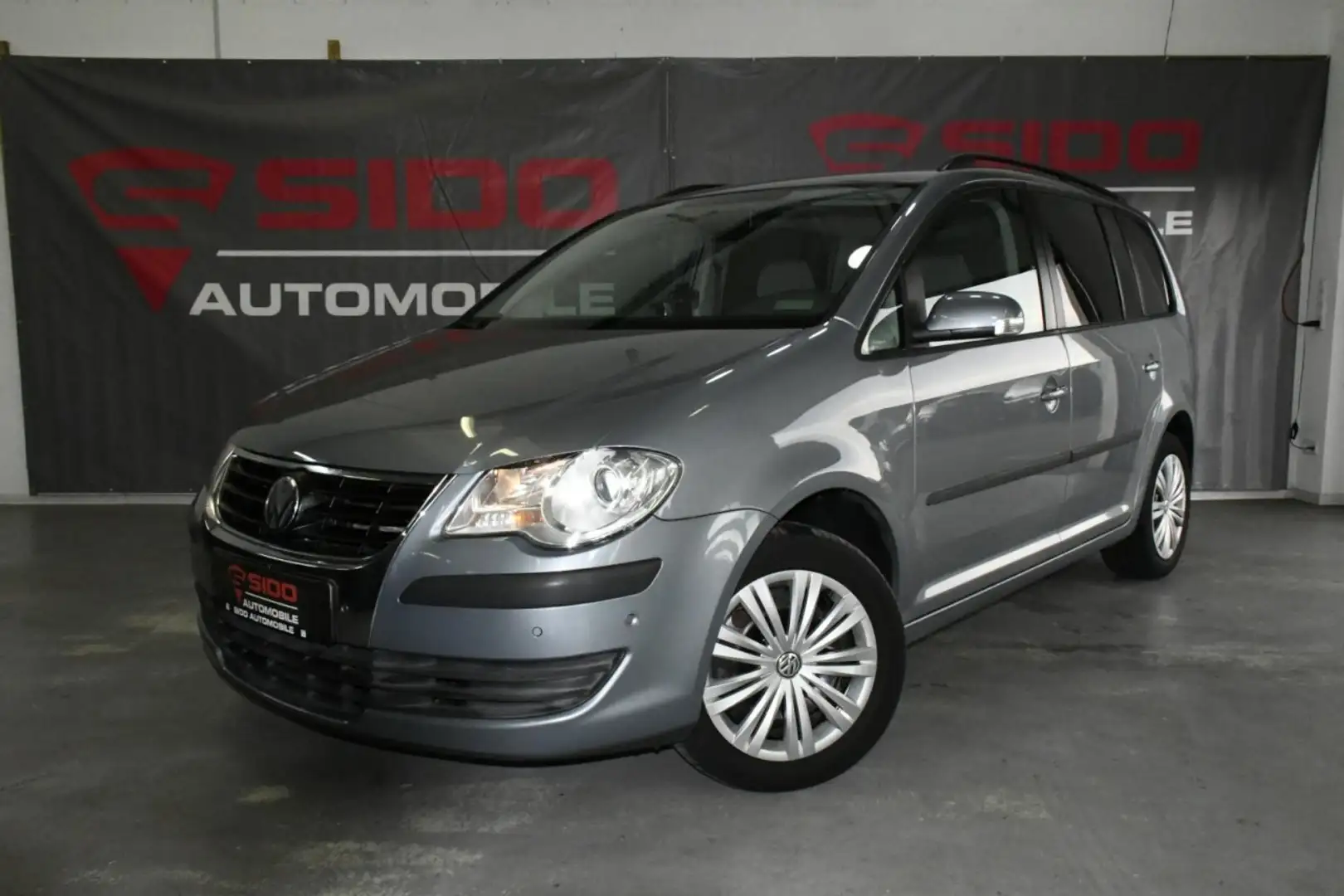 Volkswagen Touran 1.4 TSI Trendline AHK*PDC*7Sitzer* Klima Grau - 1