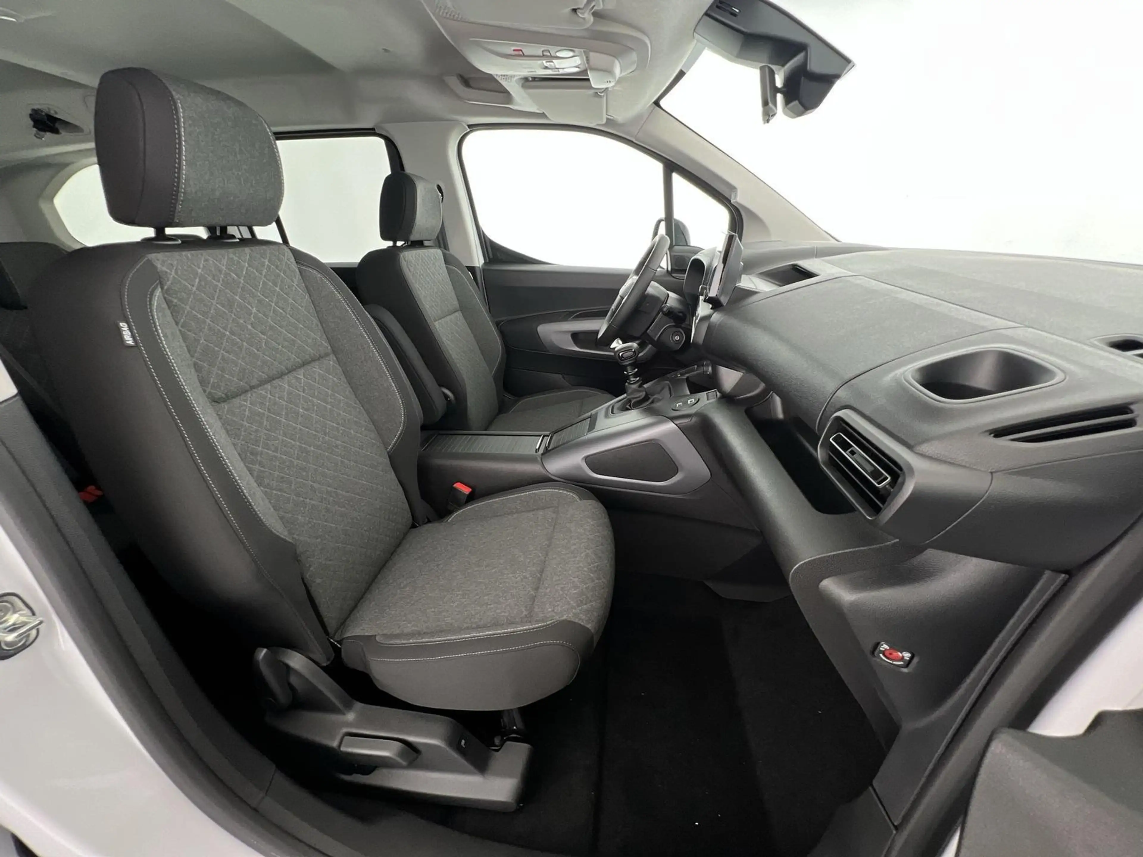 Opel Combo Life Edition XL 1.5D*SHZ*NAVI*RFK*uvm — photo 9