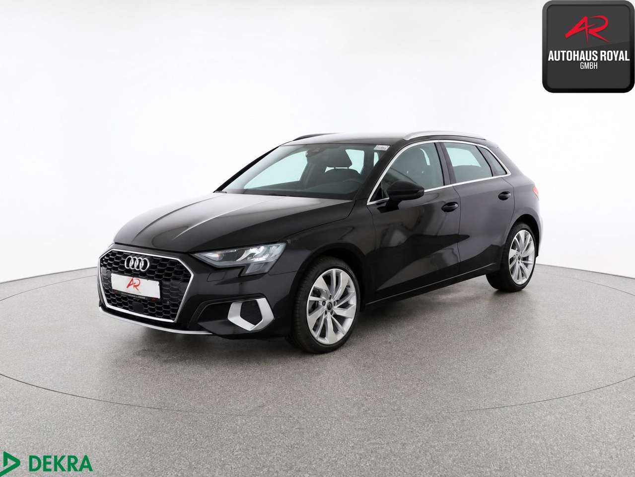 Audi A3 2022 — Sportback 30 TFSI KEYLESS,CARPLAY,ACC,18ZOLL