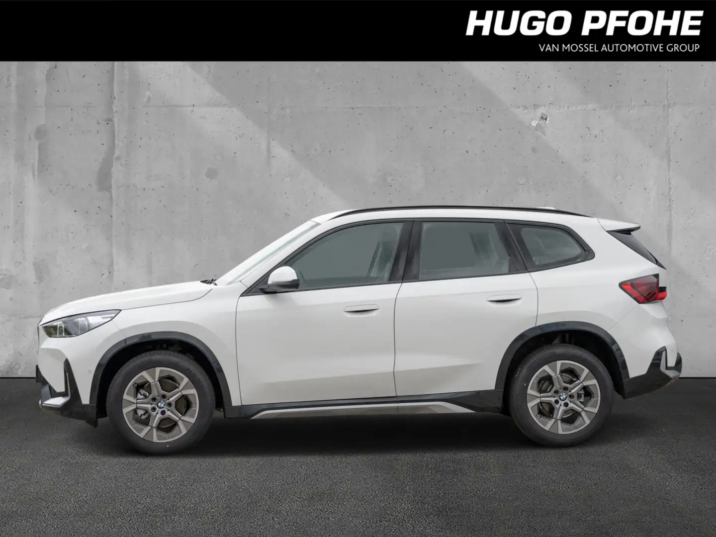 BMW X1 sDrive18d 110 kW X Line Premium Alb - 2