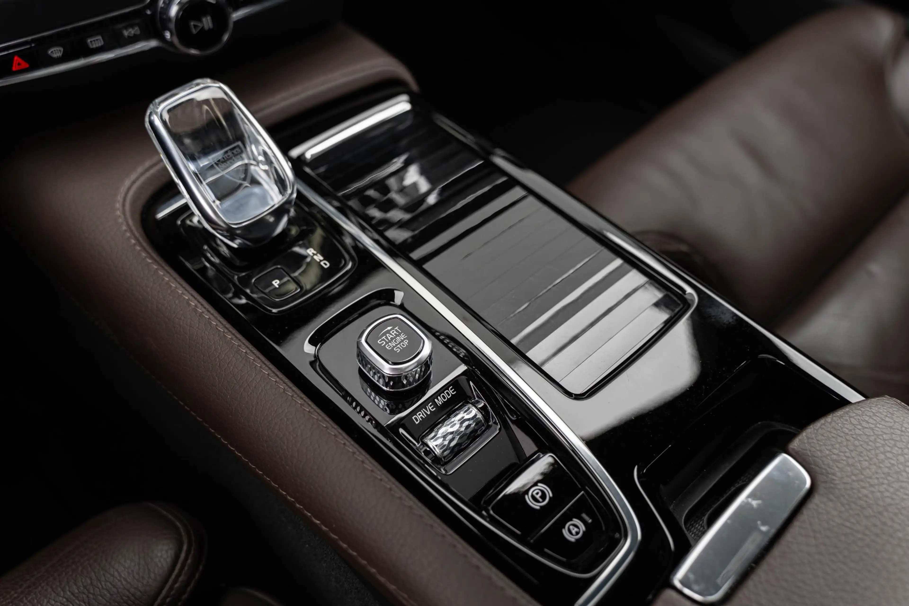 Volvo S60 2.0 Recharge T8 AWD Inscription | Adaptieve Cruise — photo 15