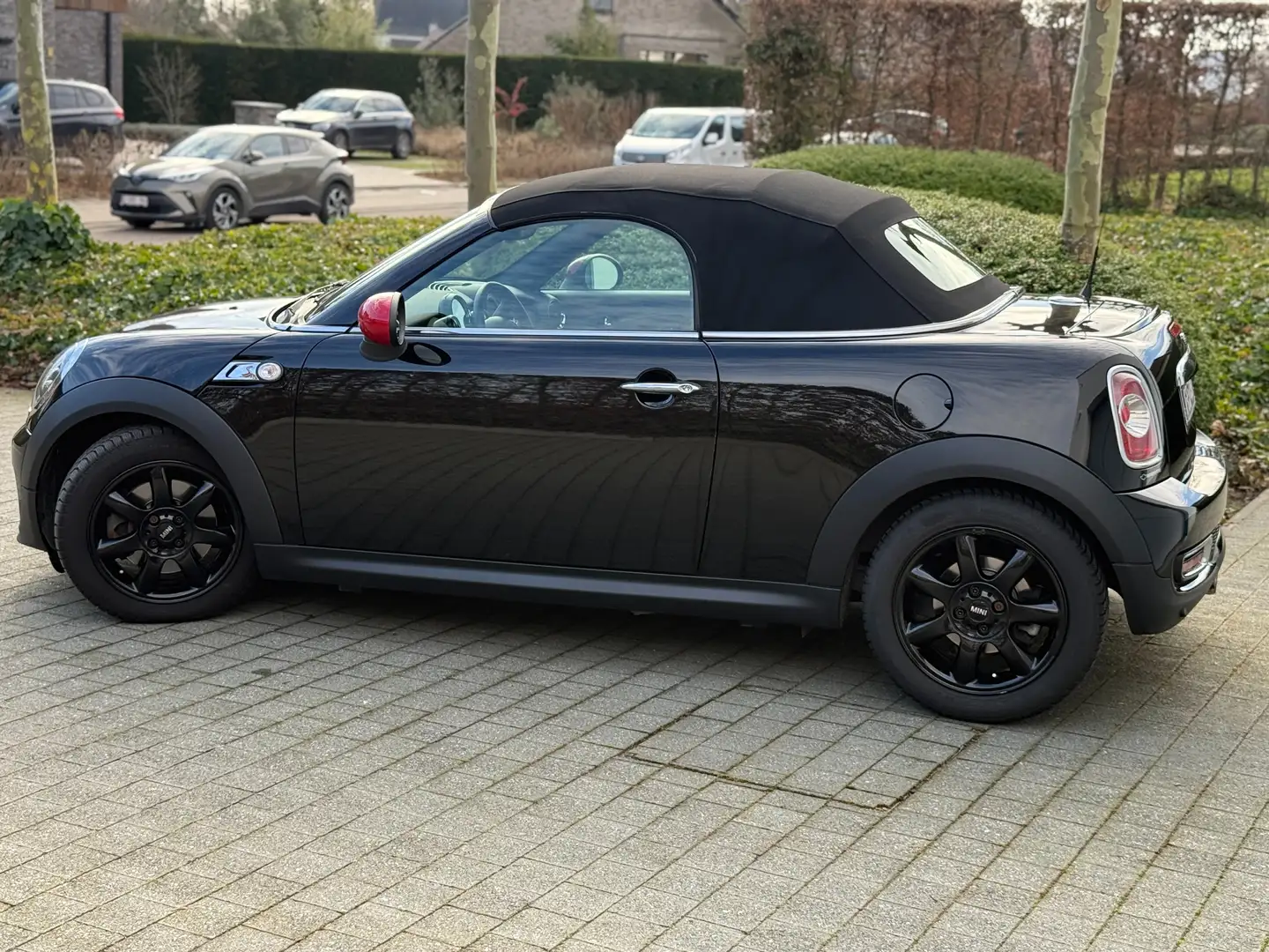 MINI Cooper S Roadster Mini Roadster 1.6 Cooper S Schwarz - 2