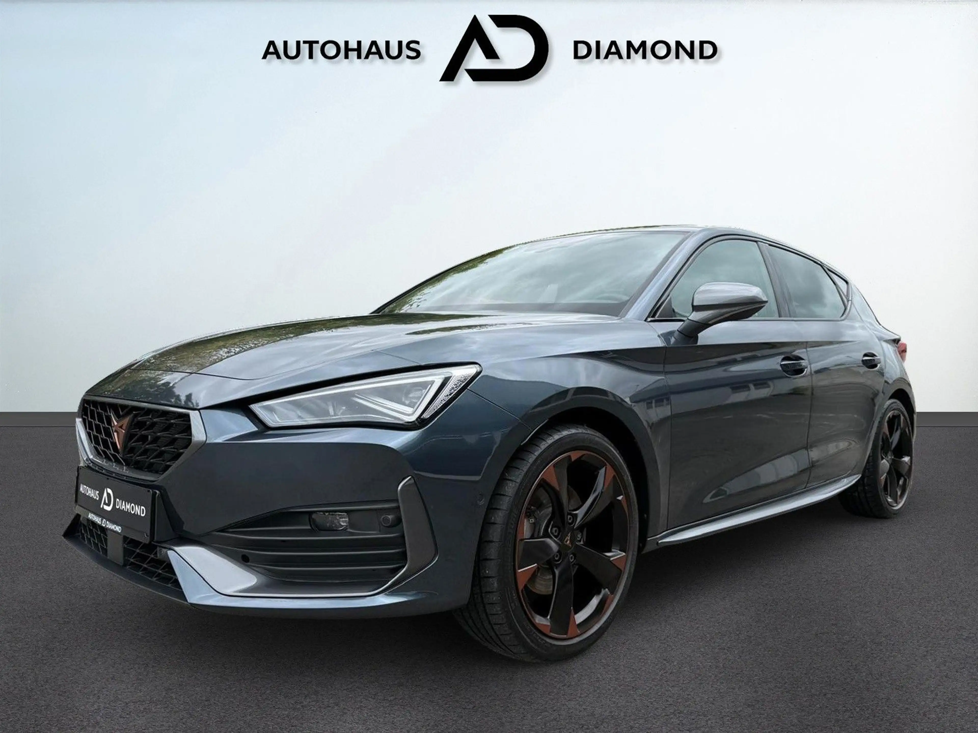 CUPRA Leon Basis * KAMERA * MATRIX-LED * AMBIENTE* — photo 4