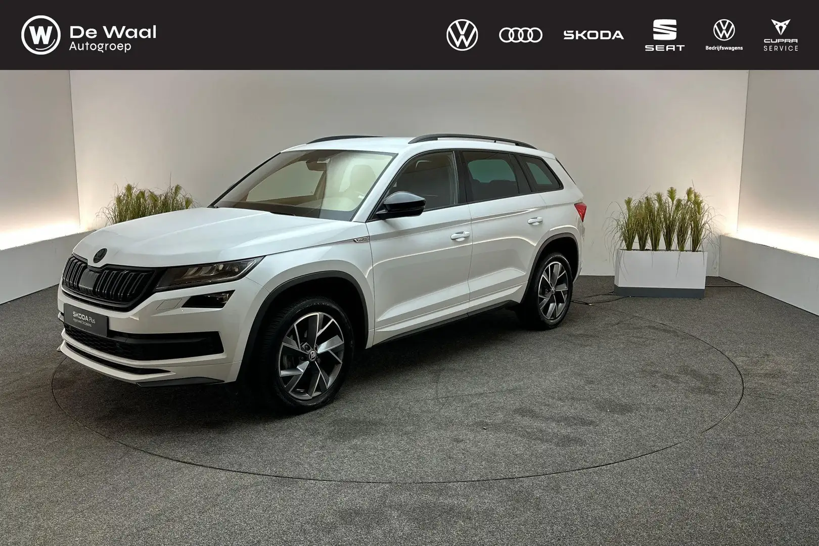 Skoda Kodiaq 1.5 TSI 150pk DSG Sportline Business | Adaptive Cr Wit - 1