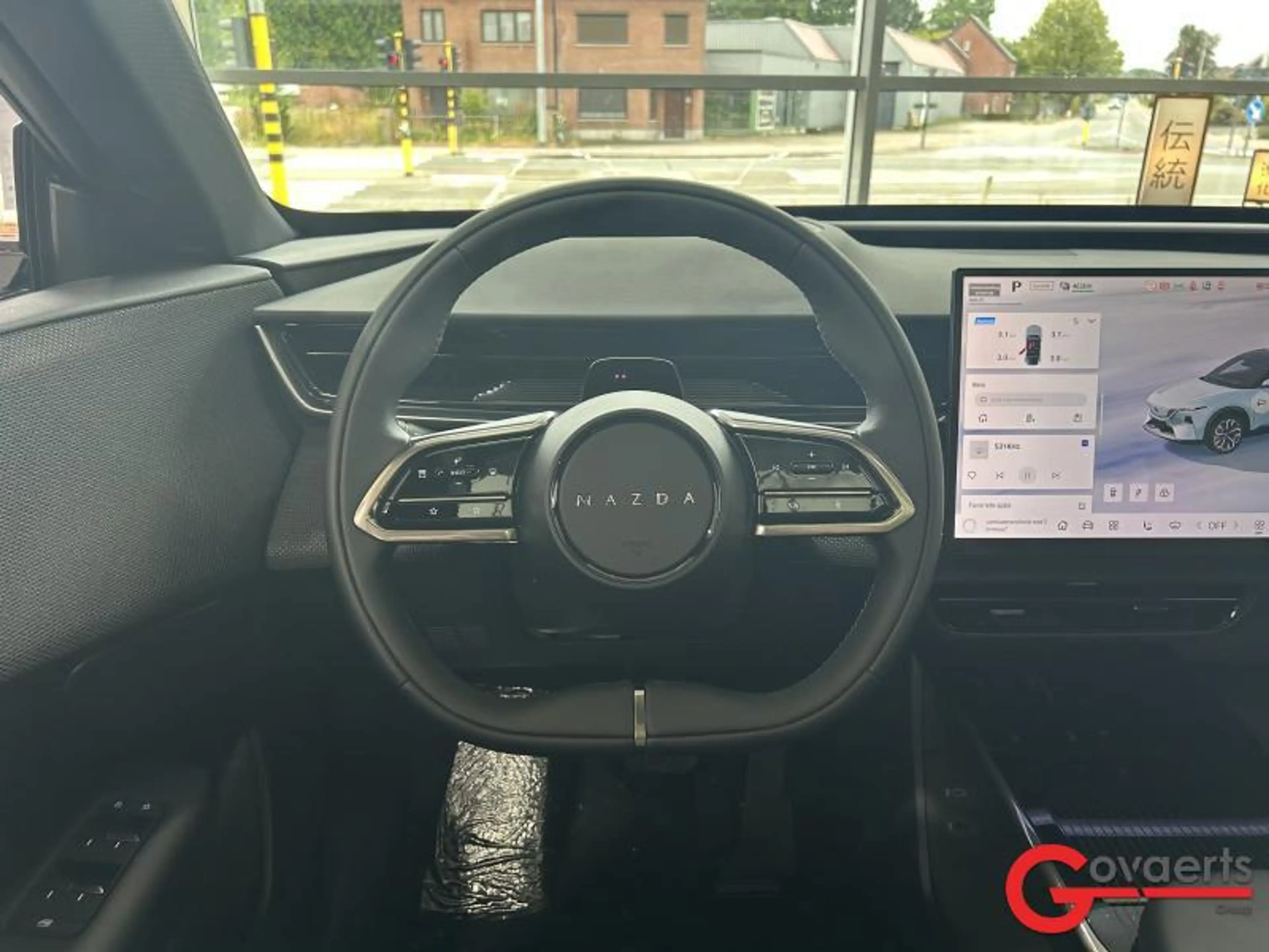 Mazda CX-6e Takumi  EV 258PK — photo 9