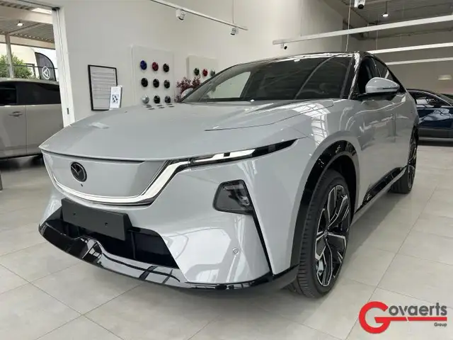 Mazda CX-6e