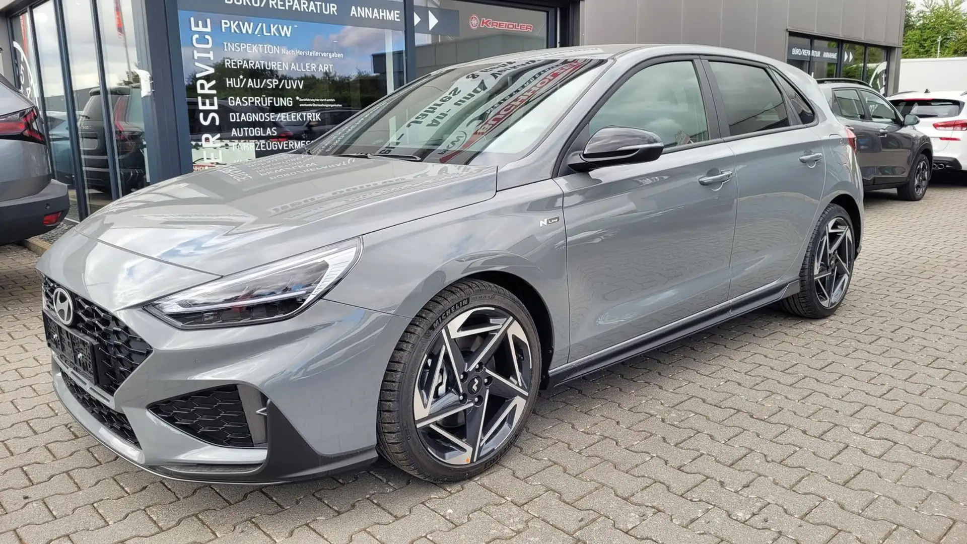 Hyundai i30 N Line MJ26 AT*LED*Navi*Shzg*PDC*Cam*18Zoll 110... Grau - 1
