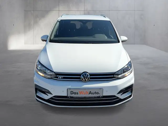 Volkswagen Touran view 8