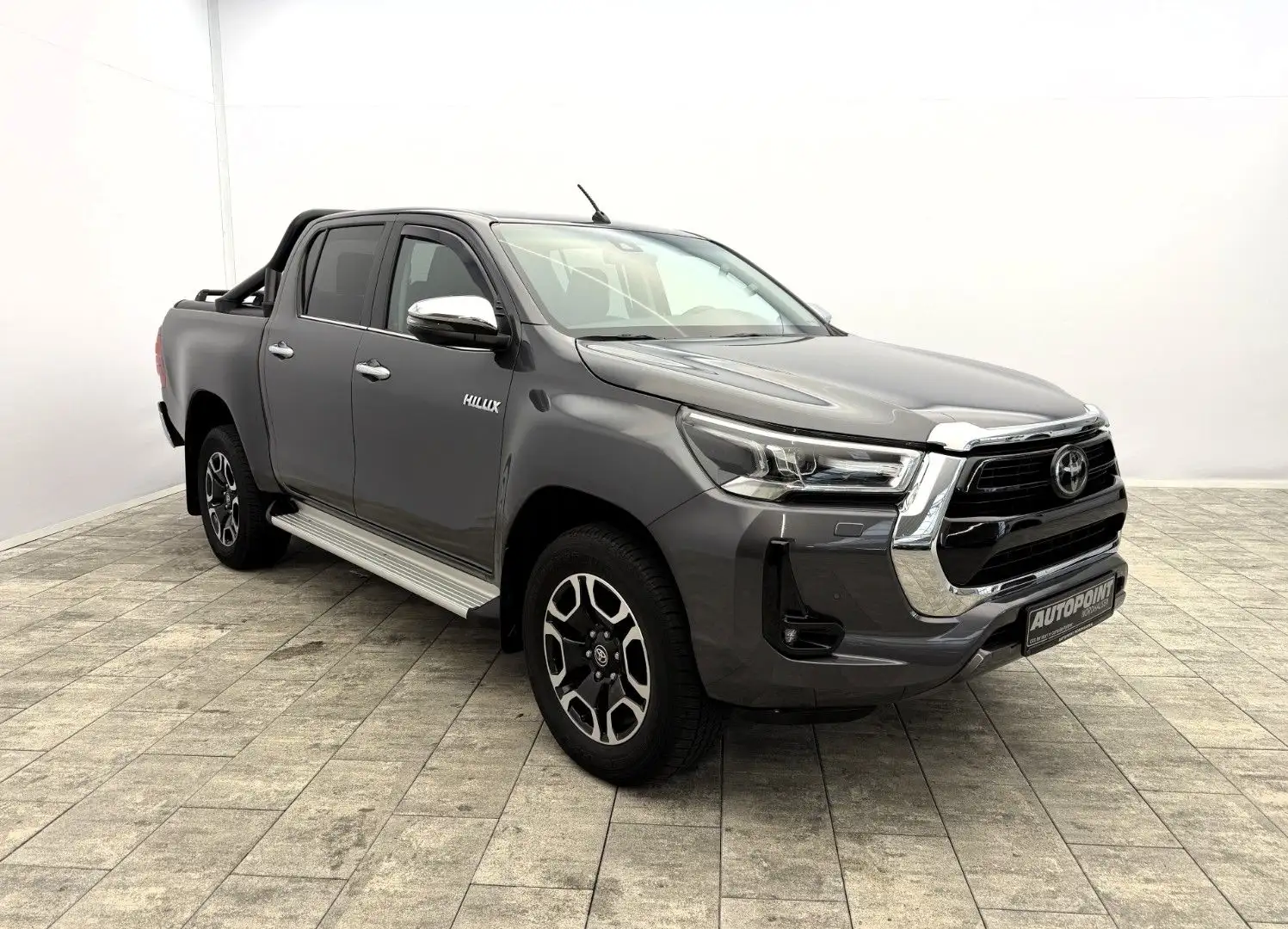 Toyota Hilux 2.8D-4D 4x4 EXECUTIVE °AHK°Rollo°Navi°RFK° Gris - 2