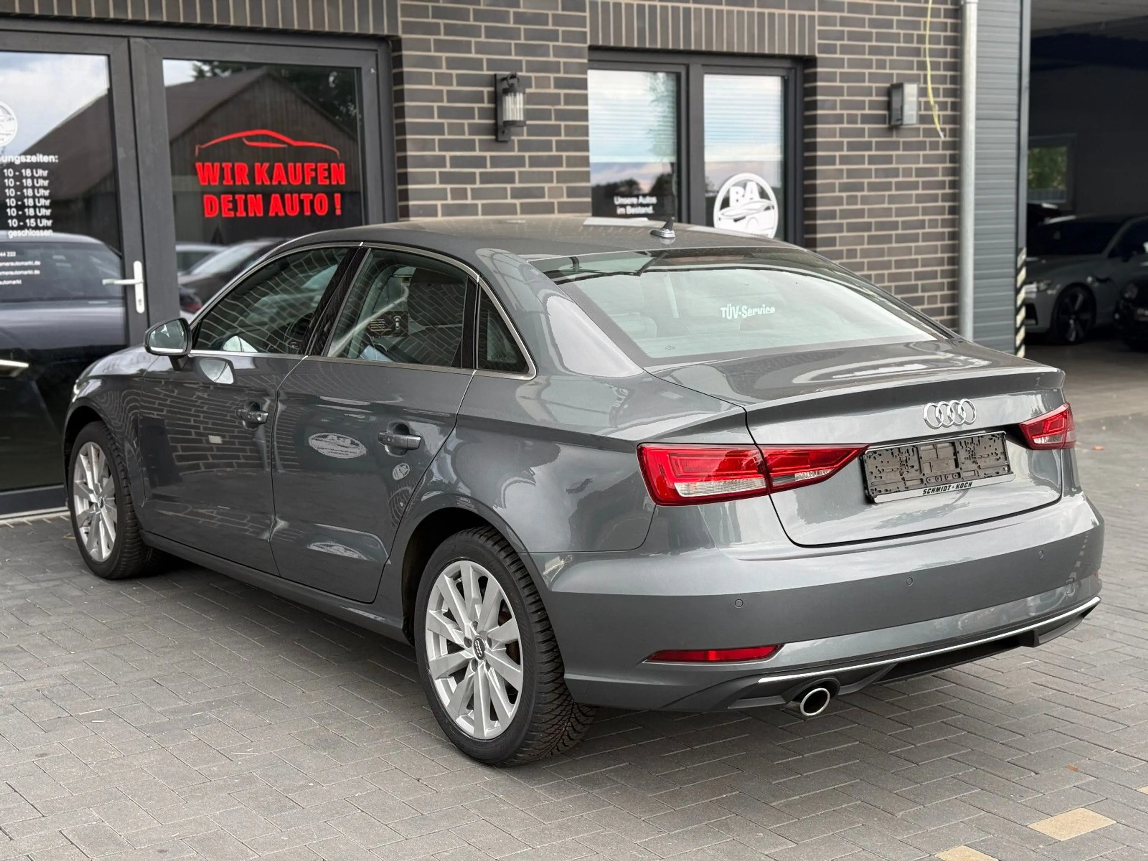 Audi A3 Limousine design*Automatik*Bi-Xenon*PDC*SHZ* — photo 5