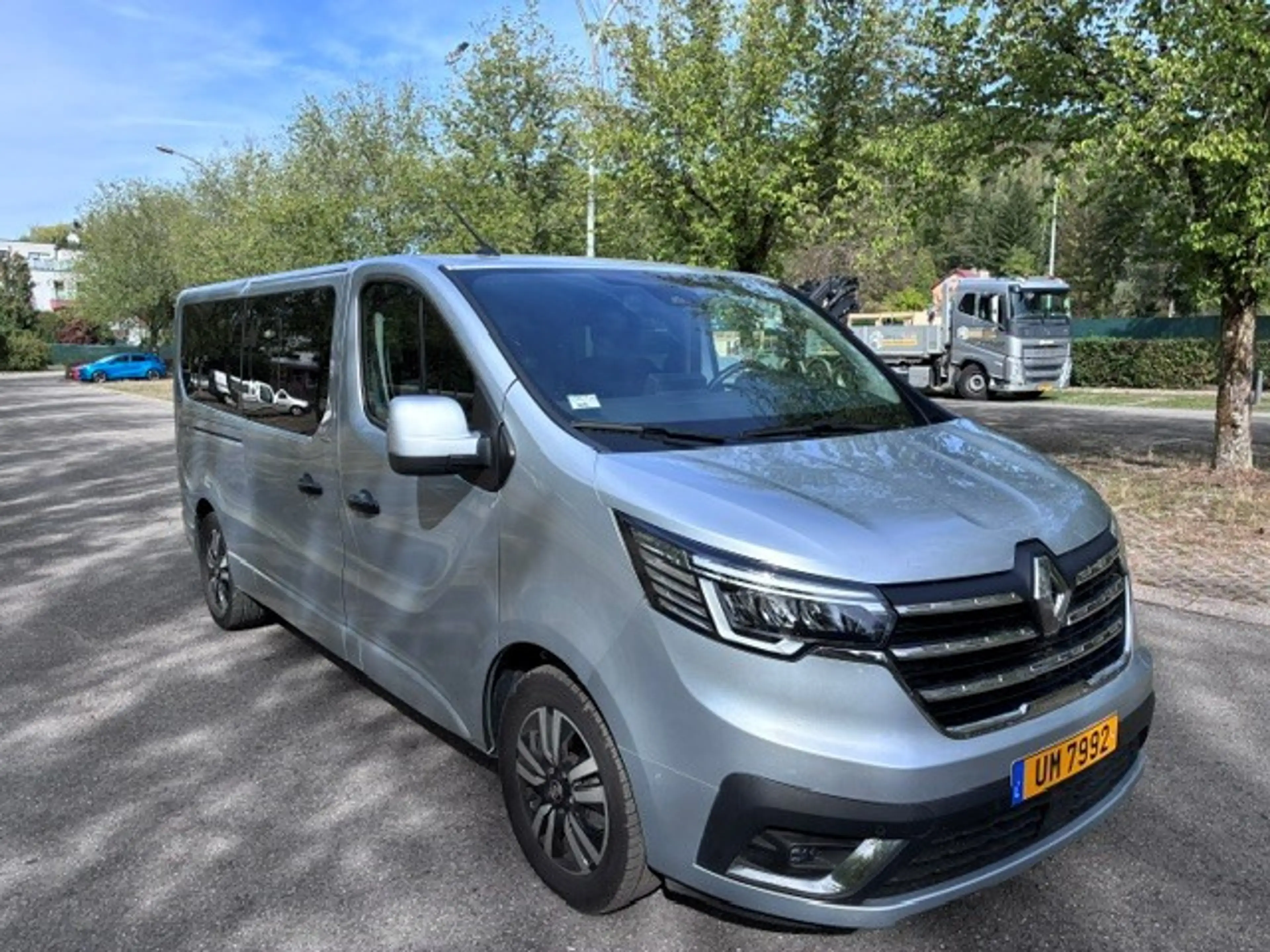 Renault Trafic Grand Passenger Intens Blue dci 170 AUTO — photo 2