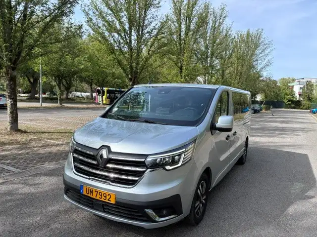 Renault Trafic Grand Passenger Intens Blue dci 170 AUTO