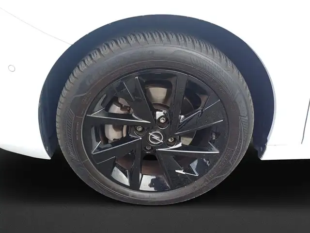 Opel Corsa view 8
