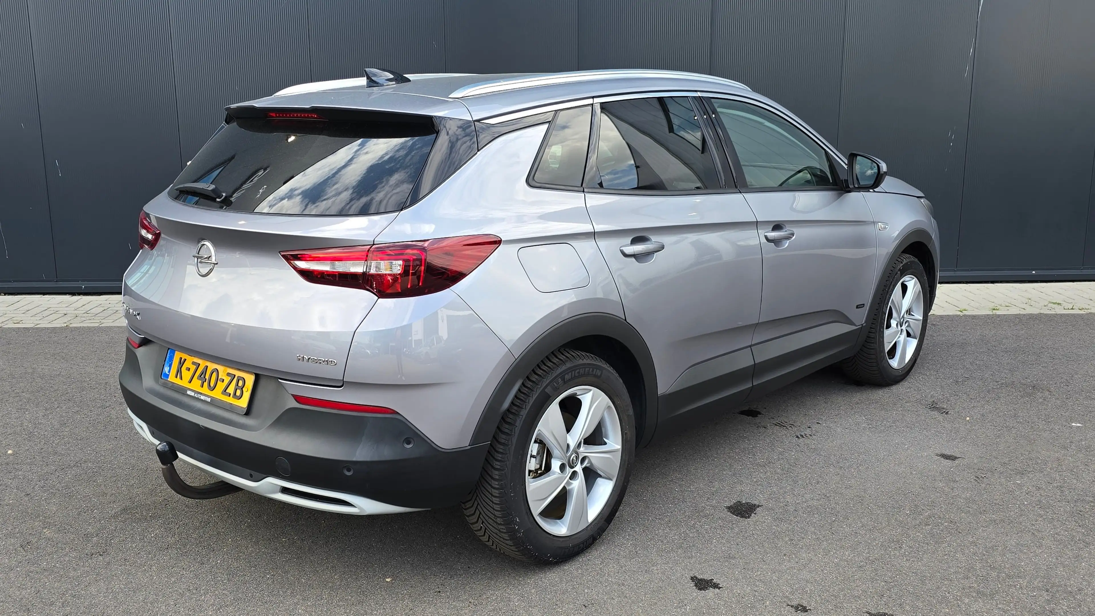 Opel Grandland X - 1.6 Turbo Hybrid Business Elegance | Trekhaak | — photo 3