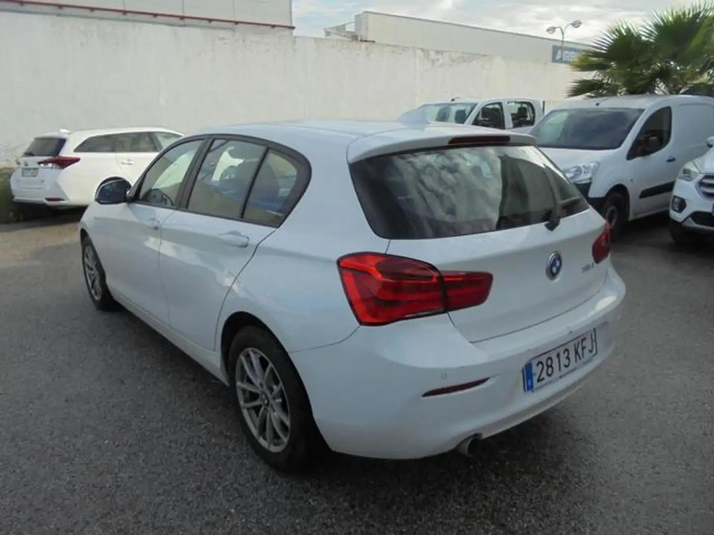 BMW 116 116d Bianco - 2