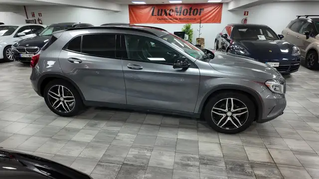 Mercedes-Benz Gla view 7