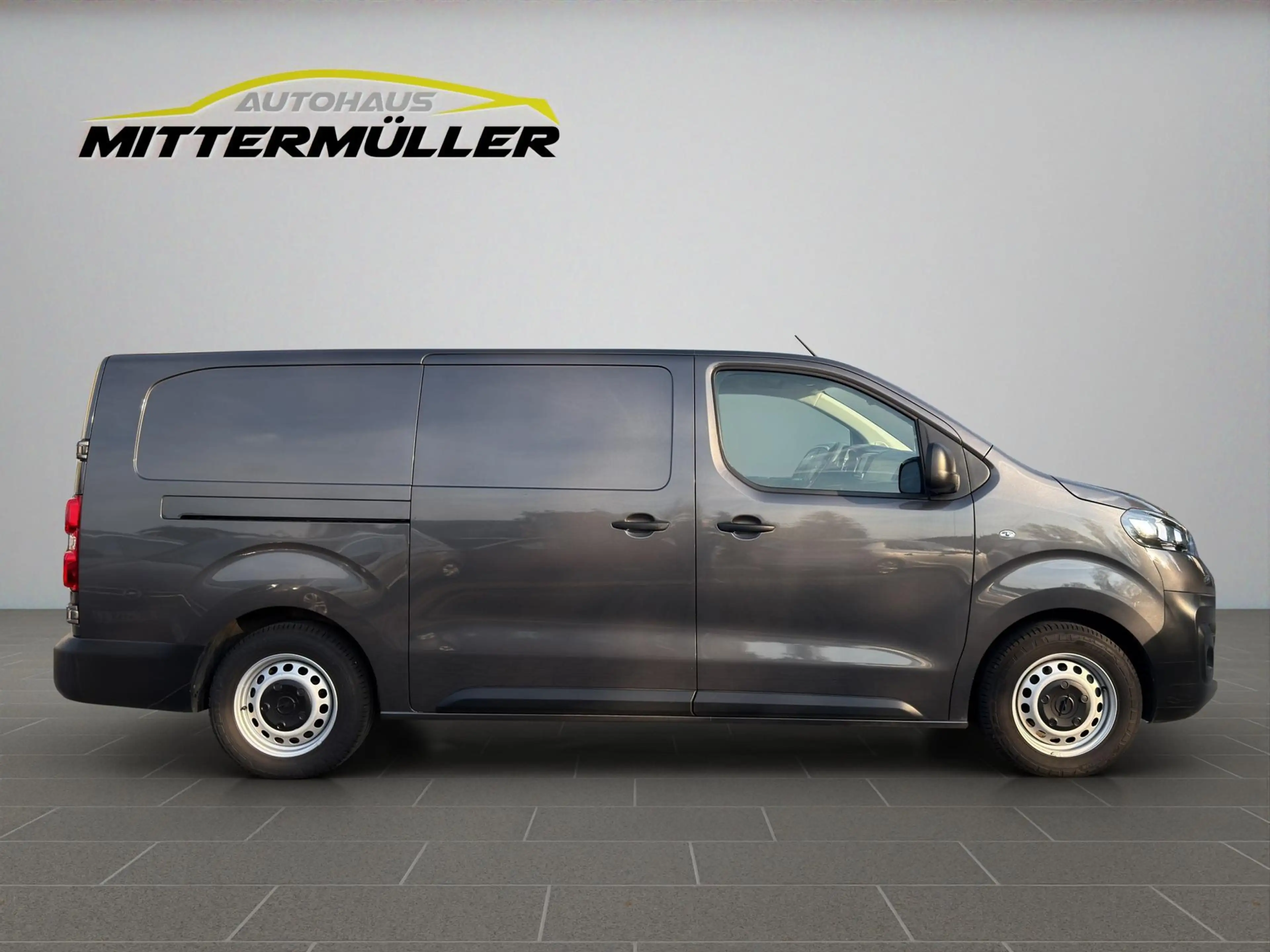 Opel Vivaro Kasten e L Edition 75KWh Batt Navi — photo 3