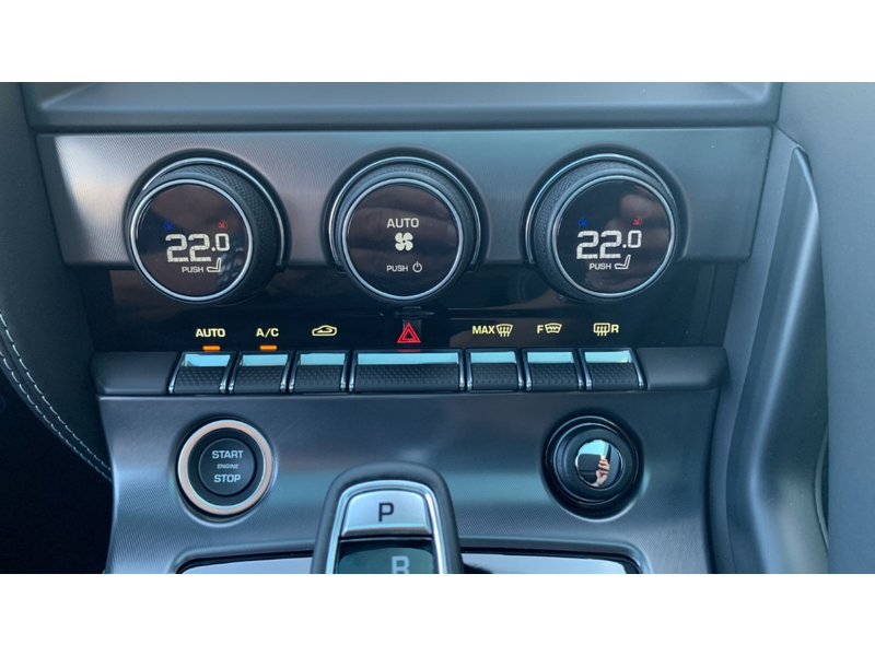 Jaguar F-Type P575 R75 AWD SOUND-TASTE+PIXEL-LED+LMF — photo 18