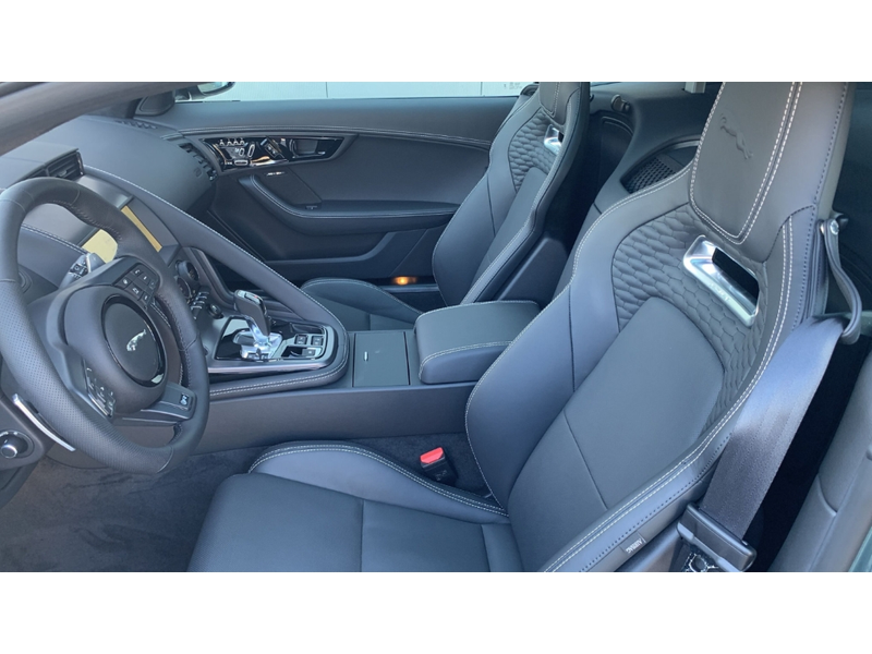 Jaguar F-Type P575 R75 AWD SOUND-TASTE+PIXEL-LED+LMF — photo 9