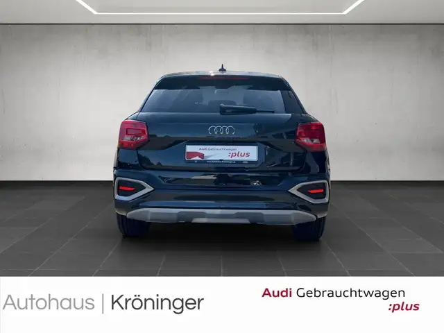 Audi Q2 view 6