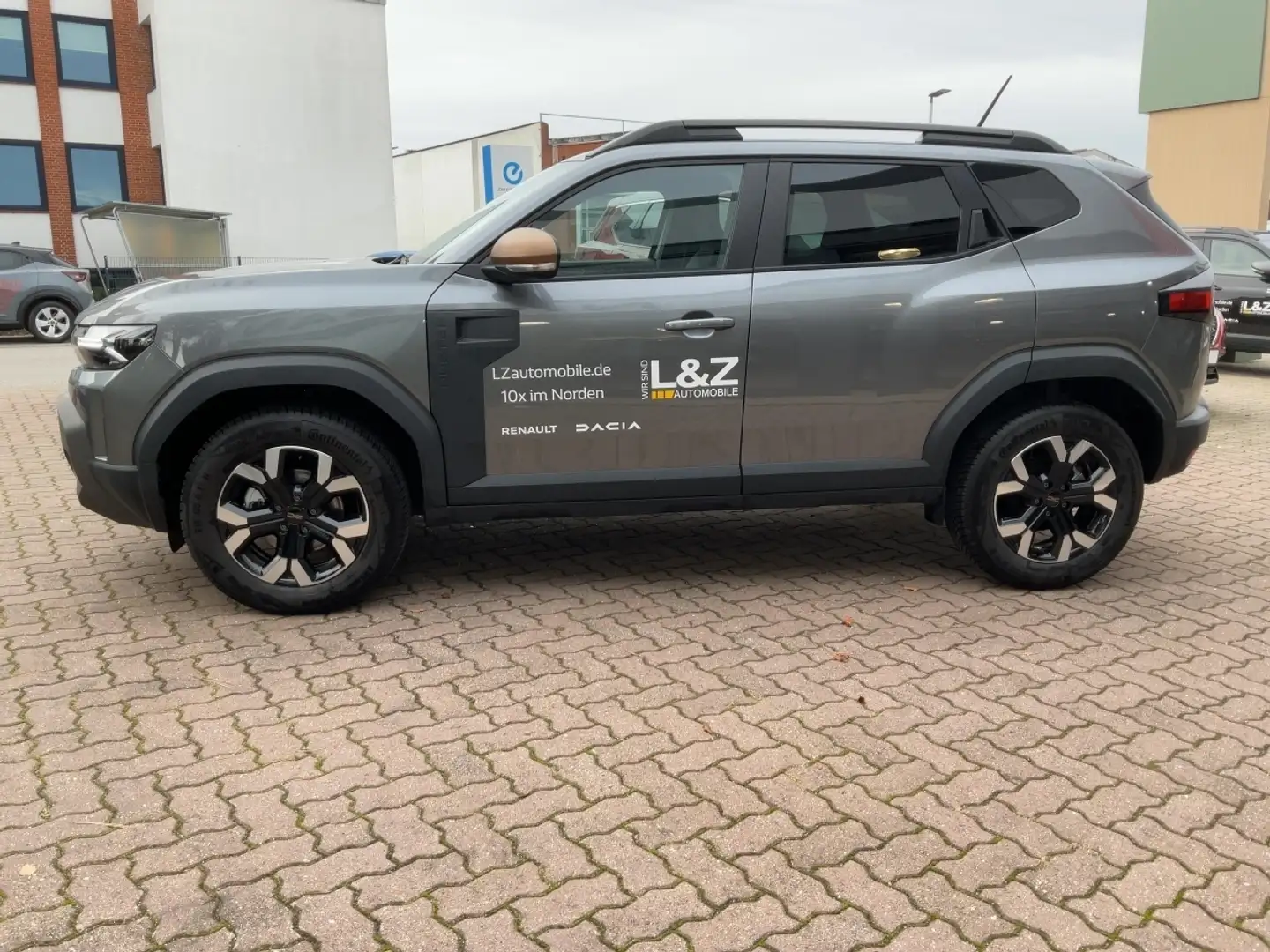 Dacia Duster III Hybrid 140 Extreme Grau - 2