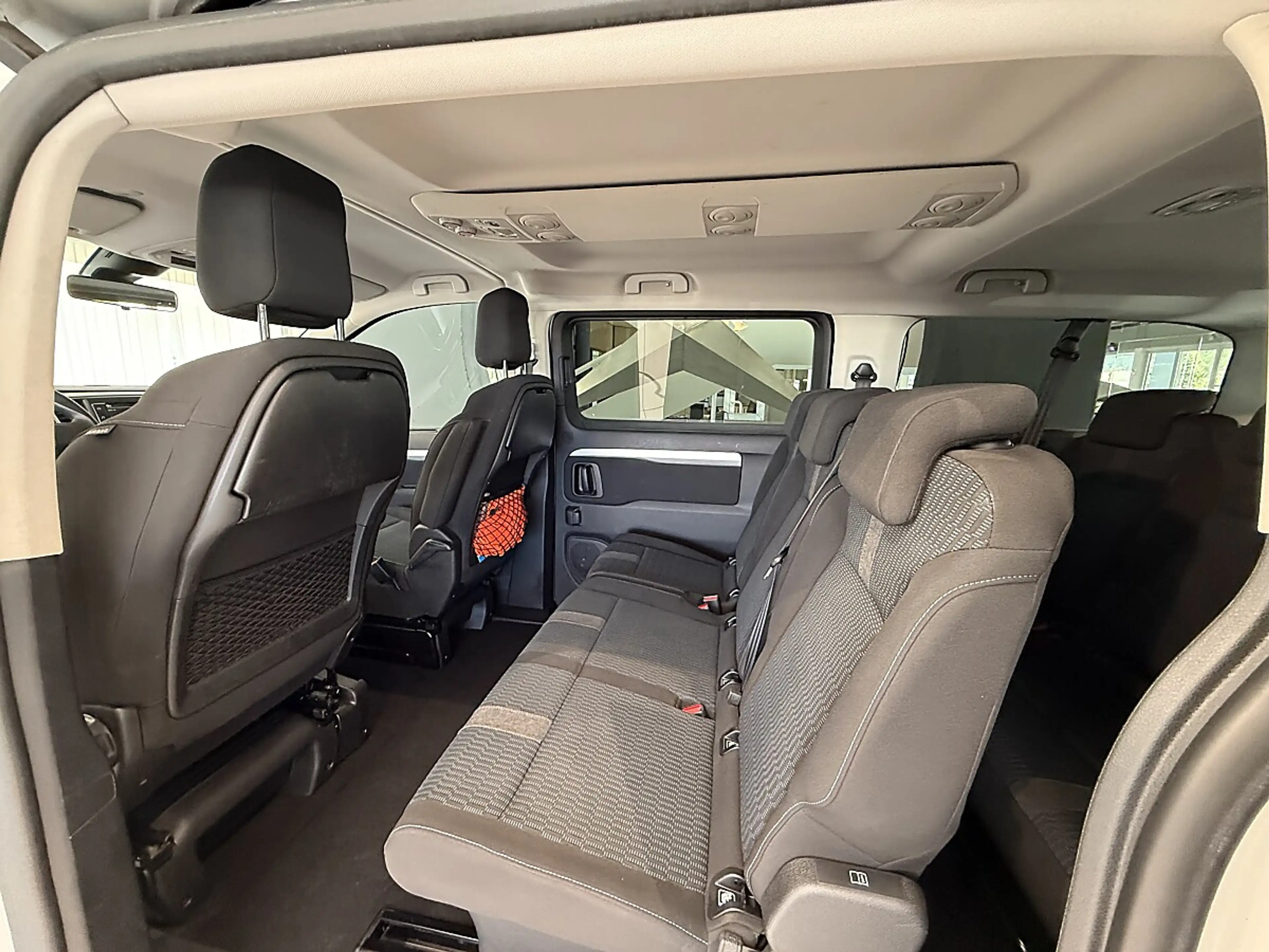 Peugeot Traveller e-Traveller Active L3 100kW Batterie 75kWh — photo 14