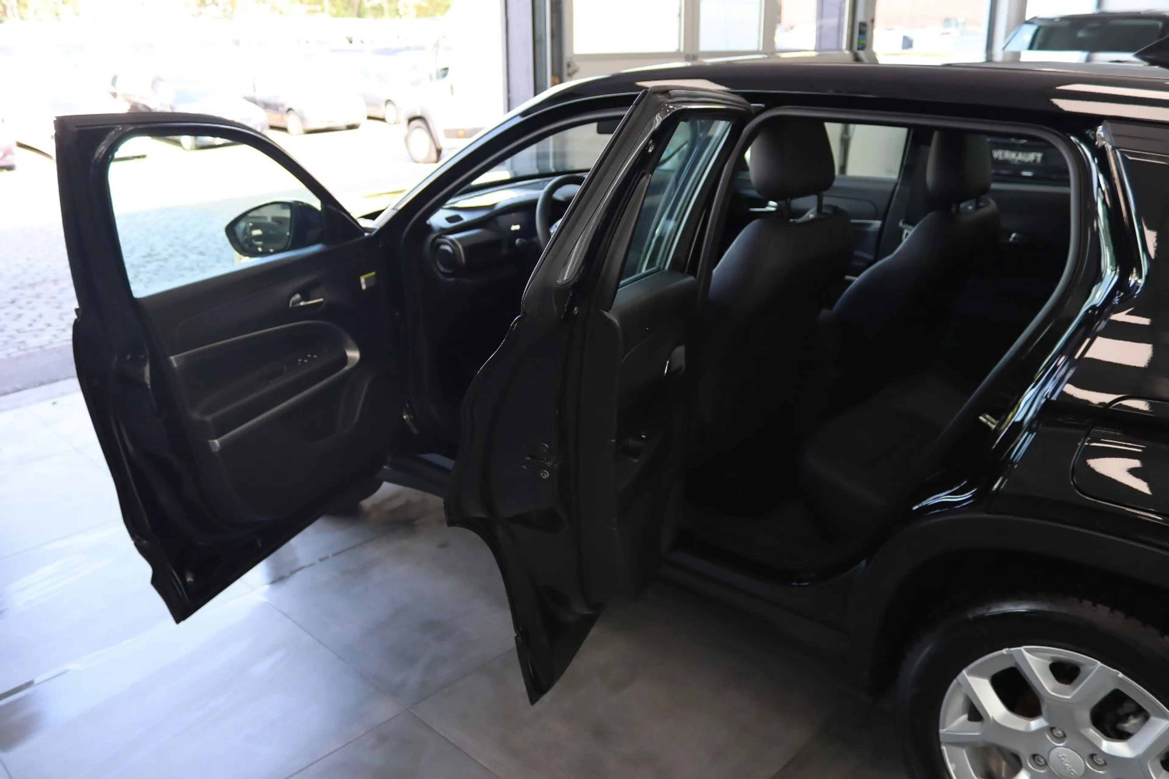Jeep Avenger 1.2 Altitude * 1.HAND + 28TKM * — photo 7
